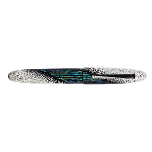 Taccia Miyabi Empress Maki-e Winter Breath LE Fountain pen
