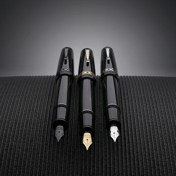 Radius Settimo Nero Essenza Lucido RT Vulpen