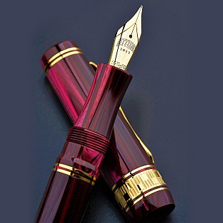 Nettuno 1911 Superba Ruby Celluloid Fountain pen