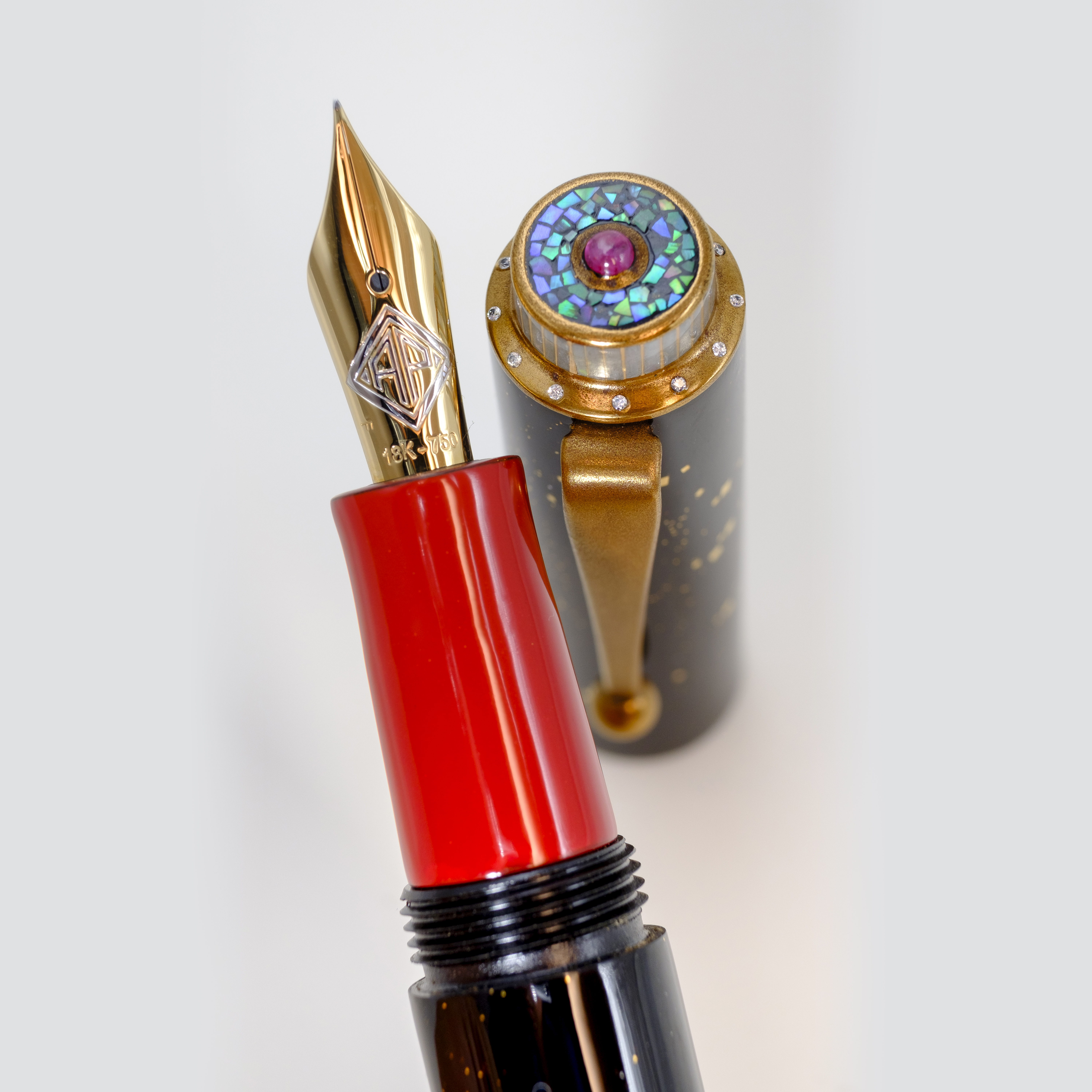 AP Limited Editions Maki-e The Writer Imperial Splendor Pluma estilográfica