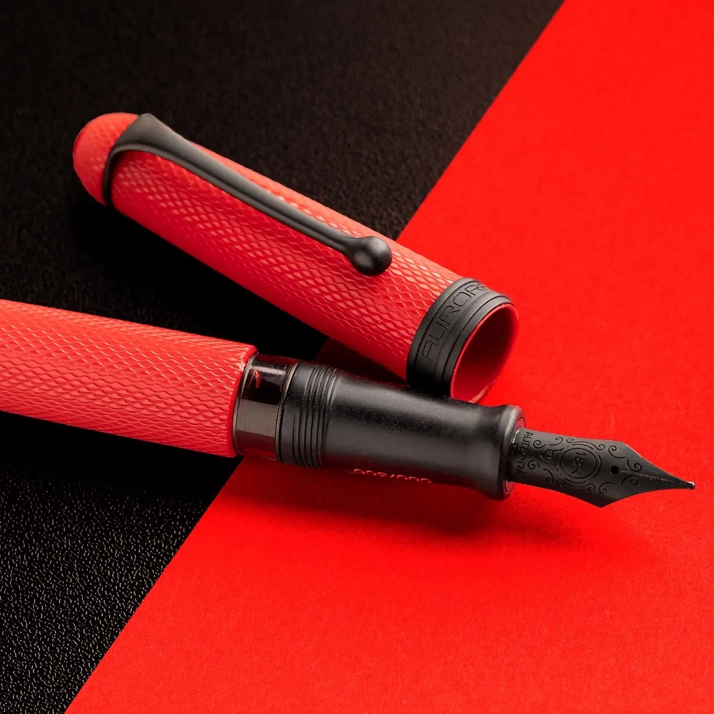 Aurora 88 Red Mamba Fountain pen