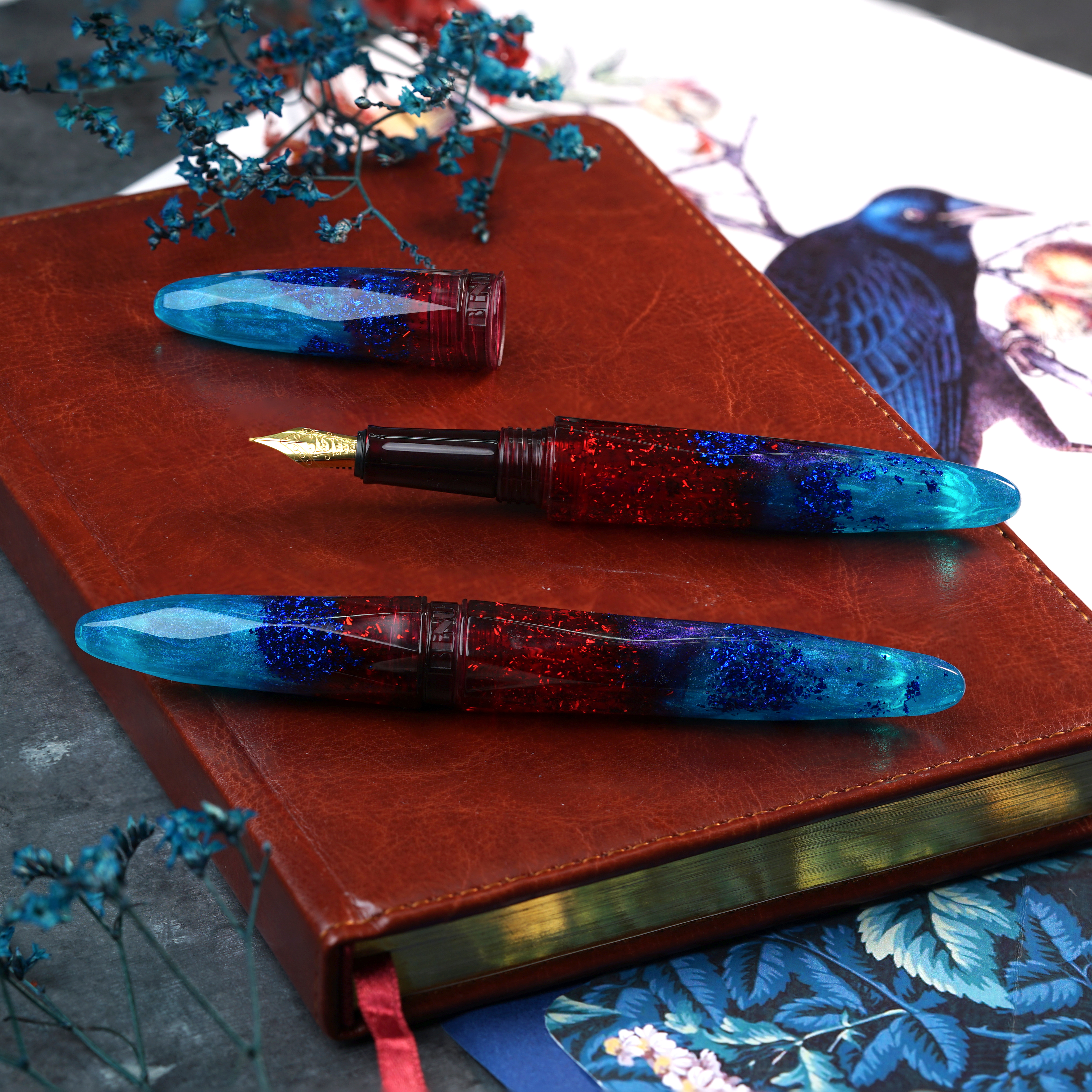 Benu Briolette Fiery Azure Pióro Wieczne
