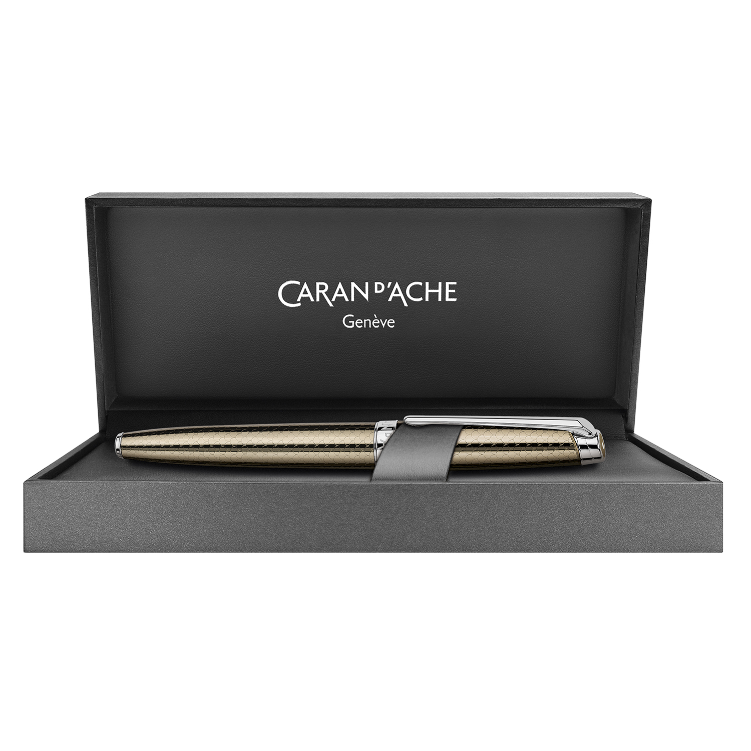Caran d'Ache Léman Caviar Fountain pen