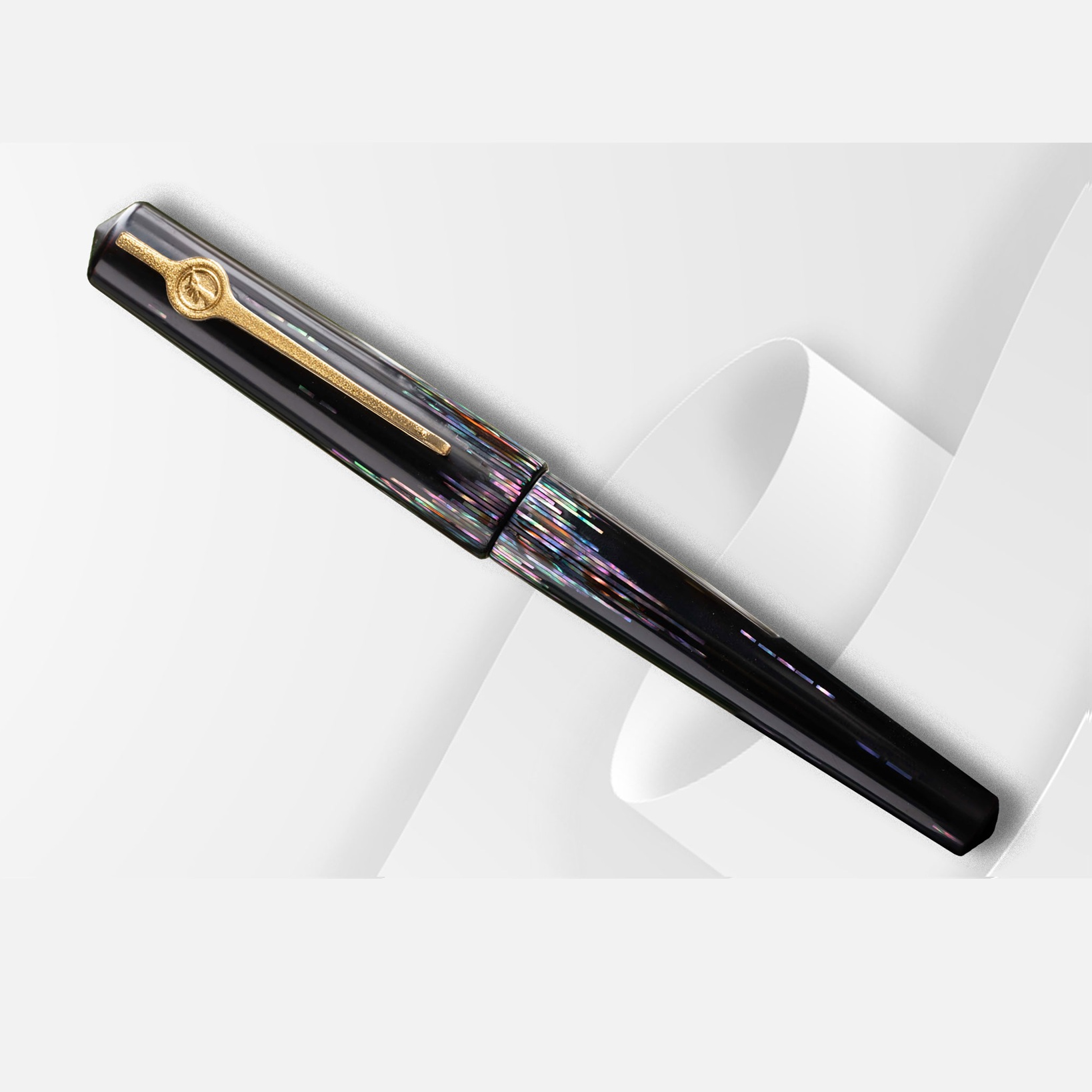 ConCoPens Mother-of-Pearl Lacquer Inlay Aurora Reservoarpenna