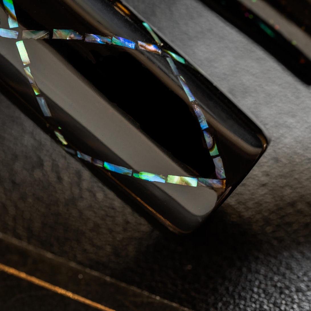 ConCoPens Mother-of-Pearl Lacquer Inlay Aurora X Vulpen