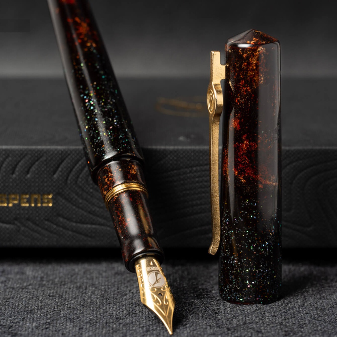 ConCoPens Vietnamese Lacquer Galaxy 01 Fountain Pen