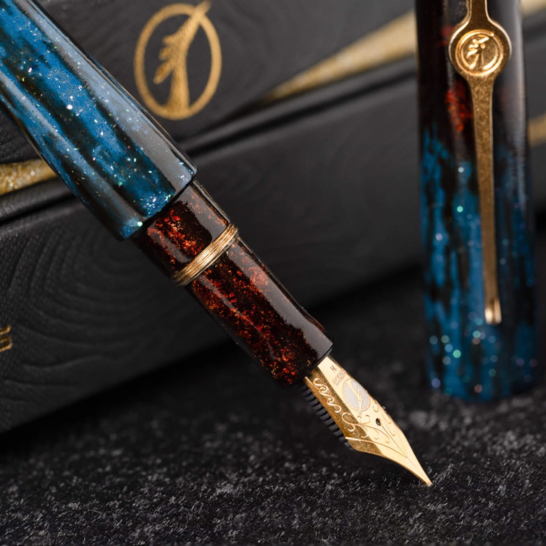 ConCoPens Vietnamese Lacquer Galaxy 02 Reservoarpenna