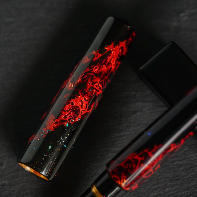 ConCoPens Vietnamese Lacquer Inferno Füllfederhalter