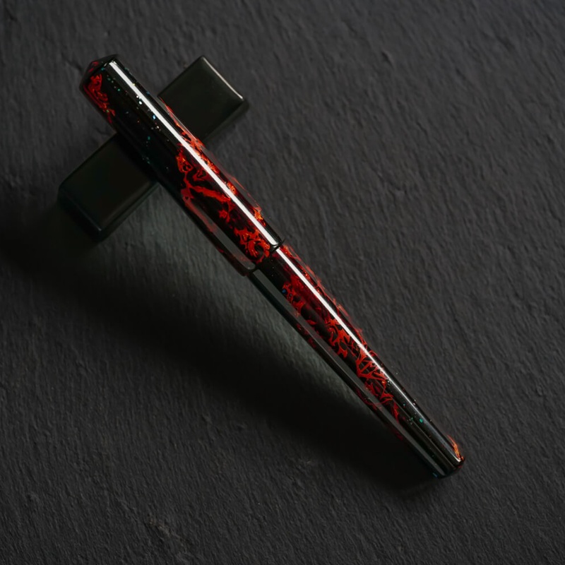 ConCoPens Vietnamese Lacquer Inferno Füllfederhalter
