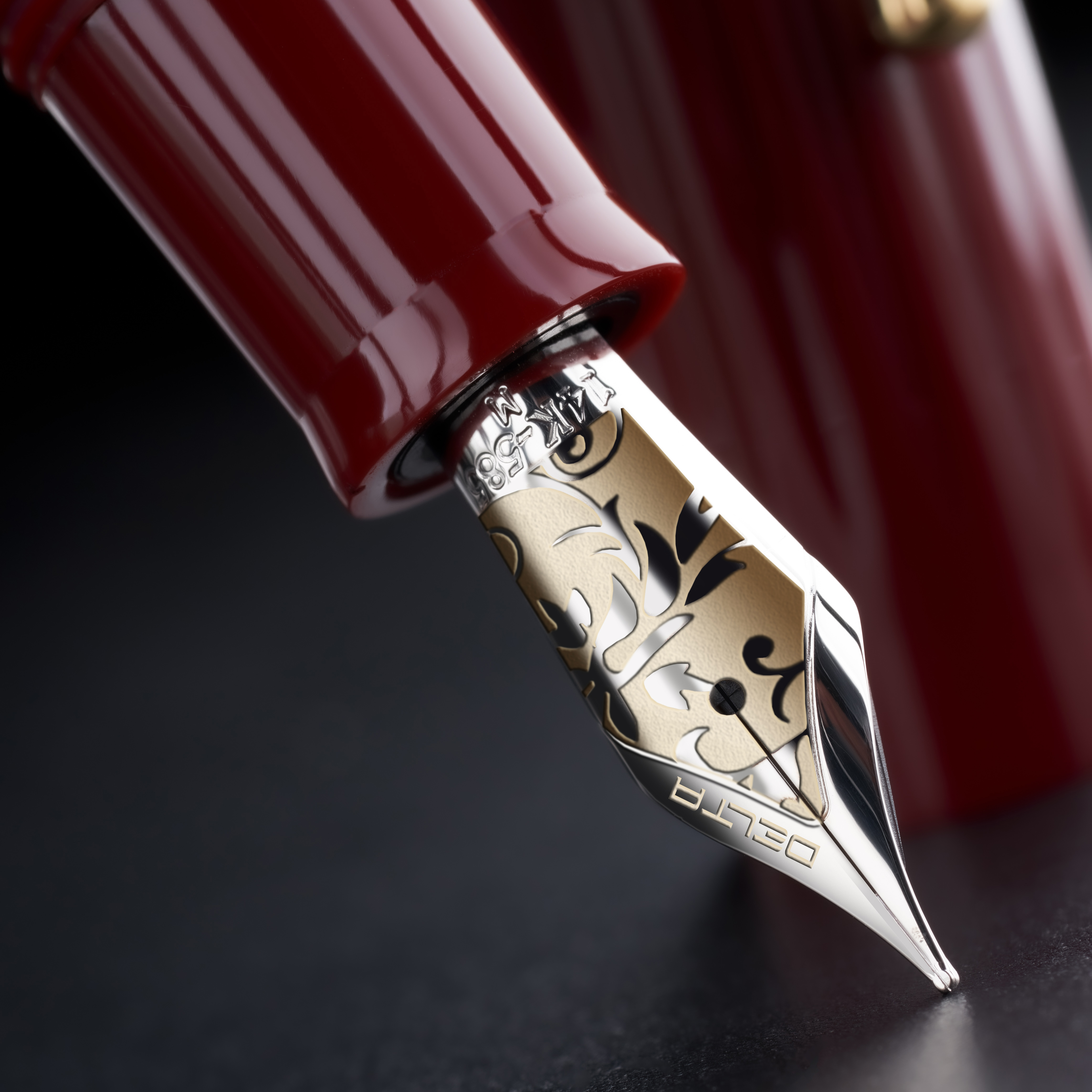 Delta Bio+16 Corallo GT Fountain pen