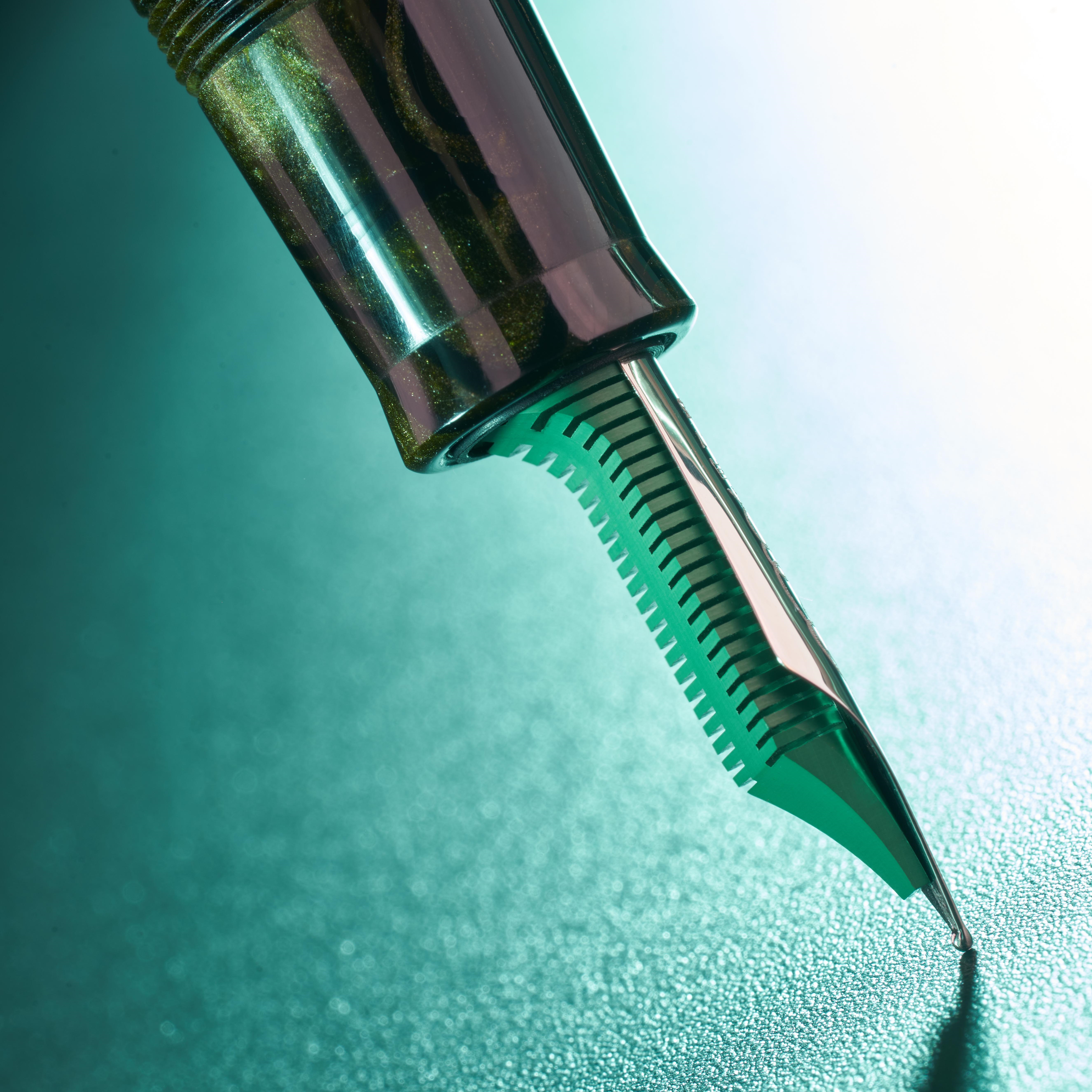 Delta Mid-Size-Plus Royal Green ST Stylo plume