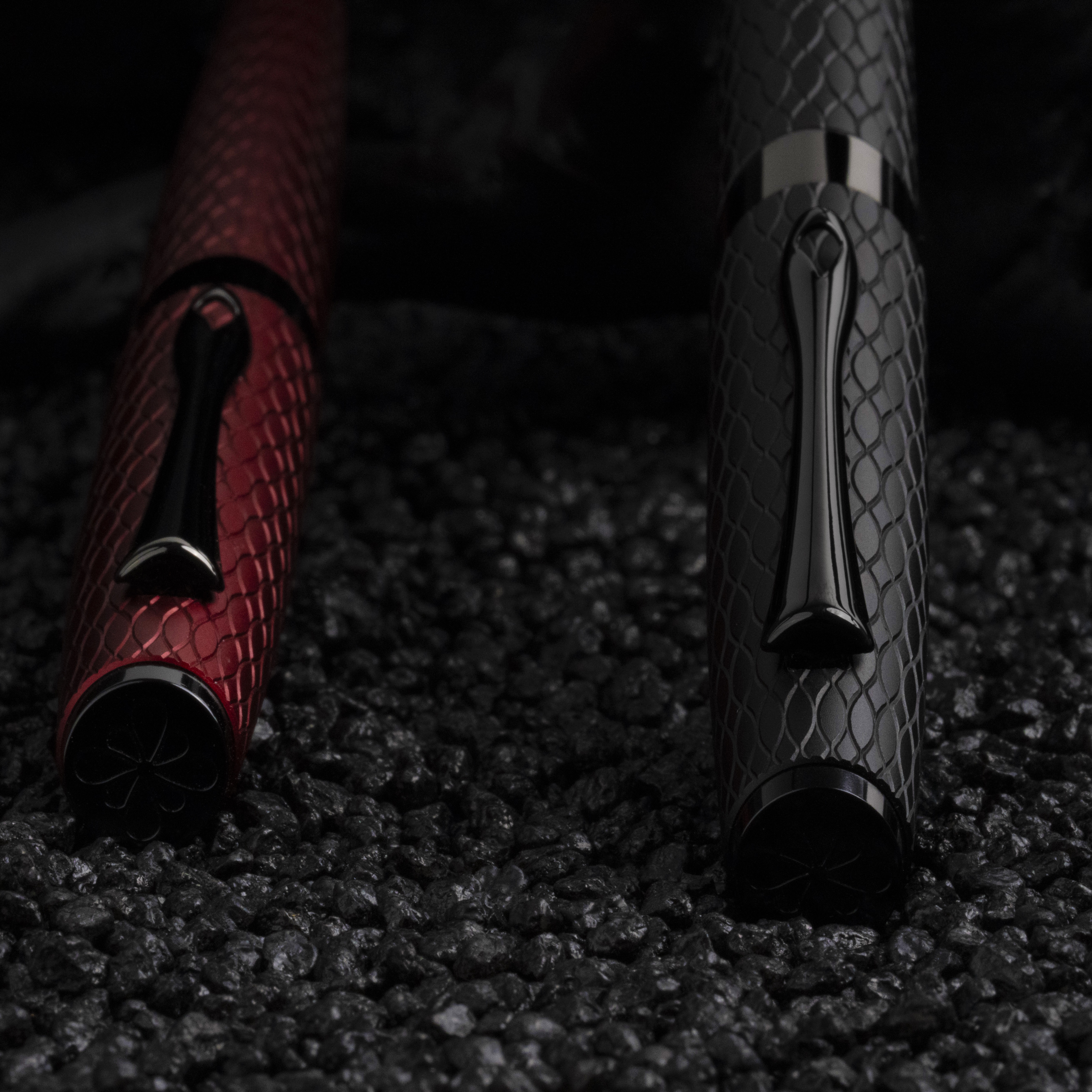 Diplomat Cobra Matte Black Guilloche Fountain pen