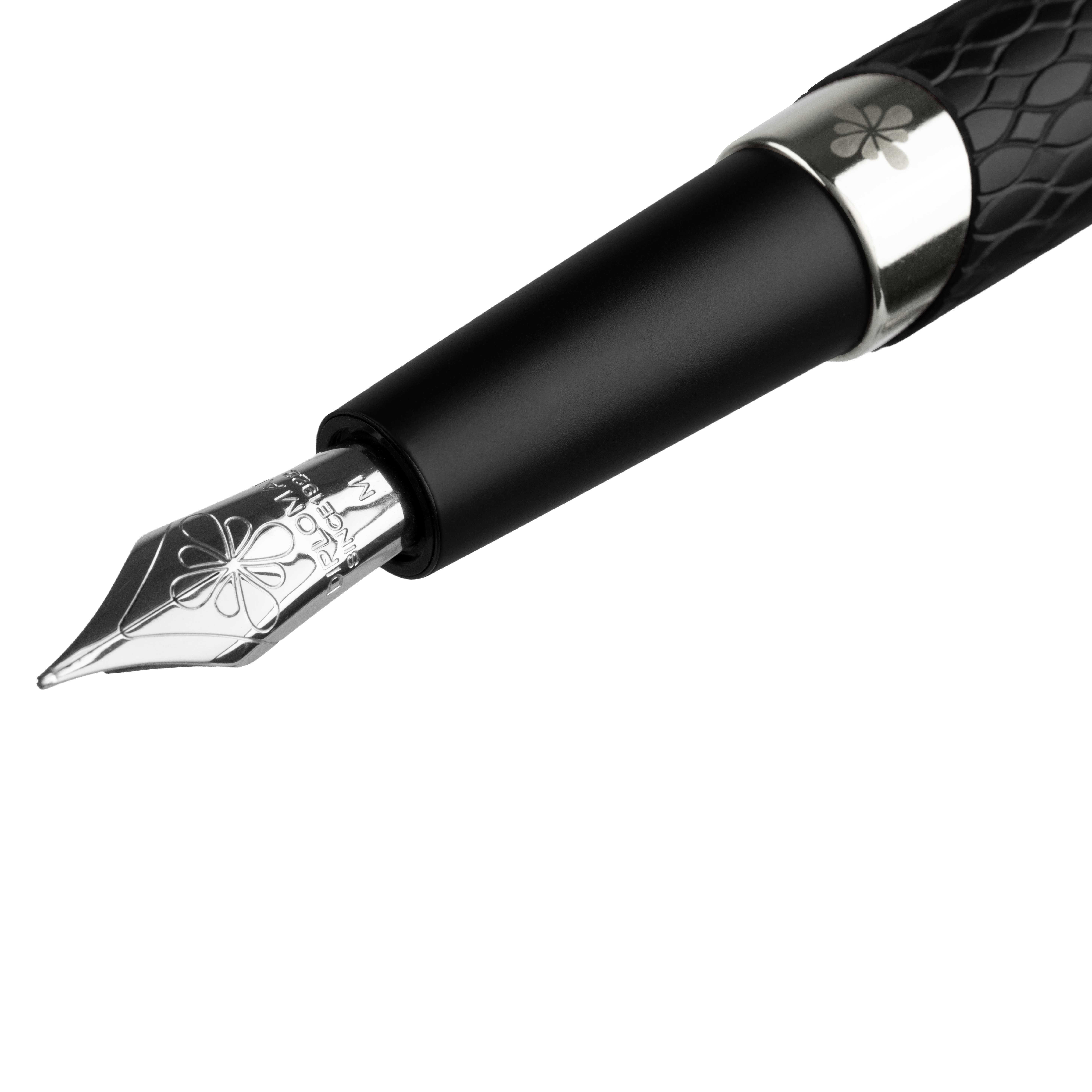 Diplomat Cobra Matte Black Guilloche Fountain pen