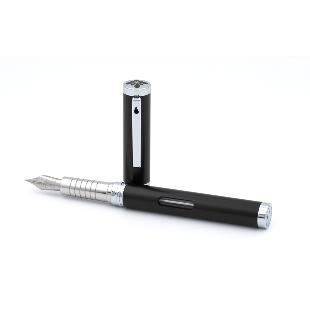 Diplomat Nexus Black CT Fountain pen