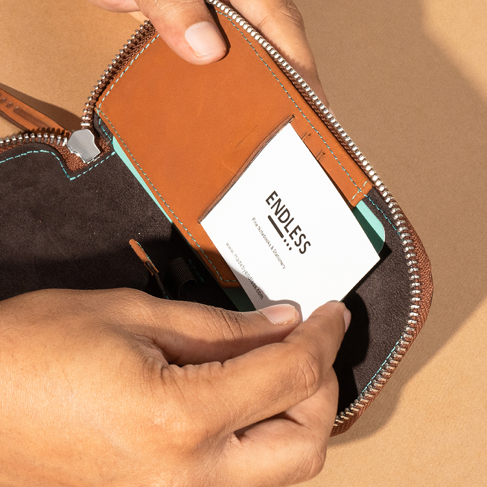 Endless Companion Brown Adjustable Pen Pouch (Fivefold)