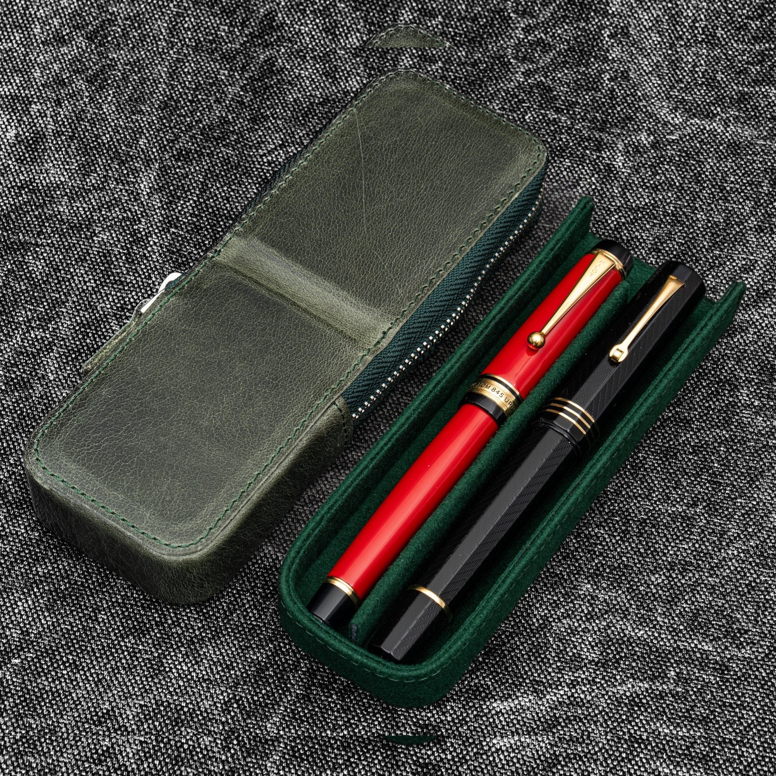 Galen Leather Magnum Opus Zippered 2 Slots Crazy Horse Forest Green Hard Pen Case