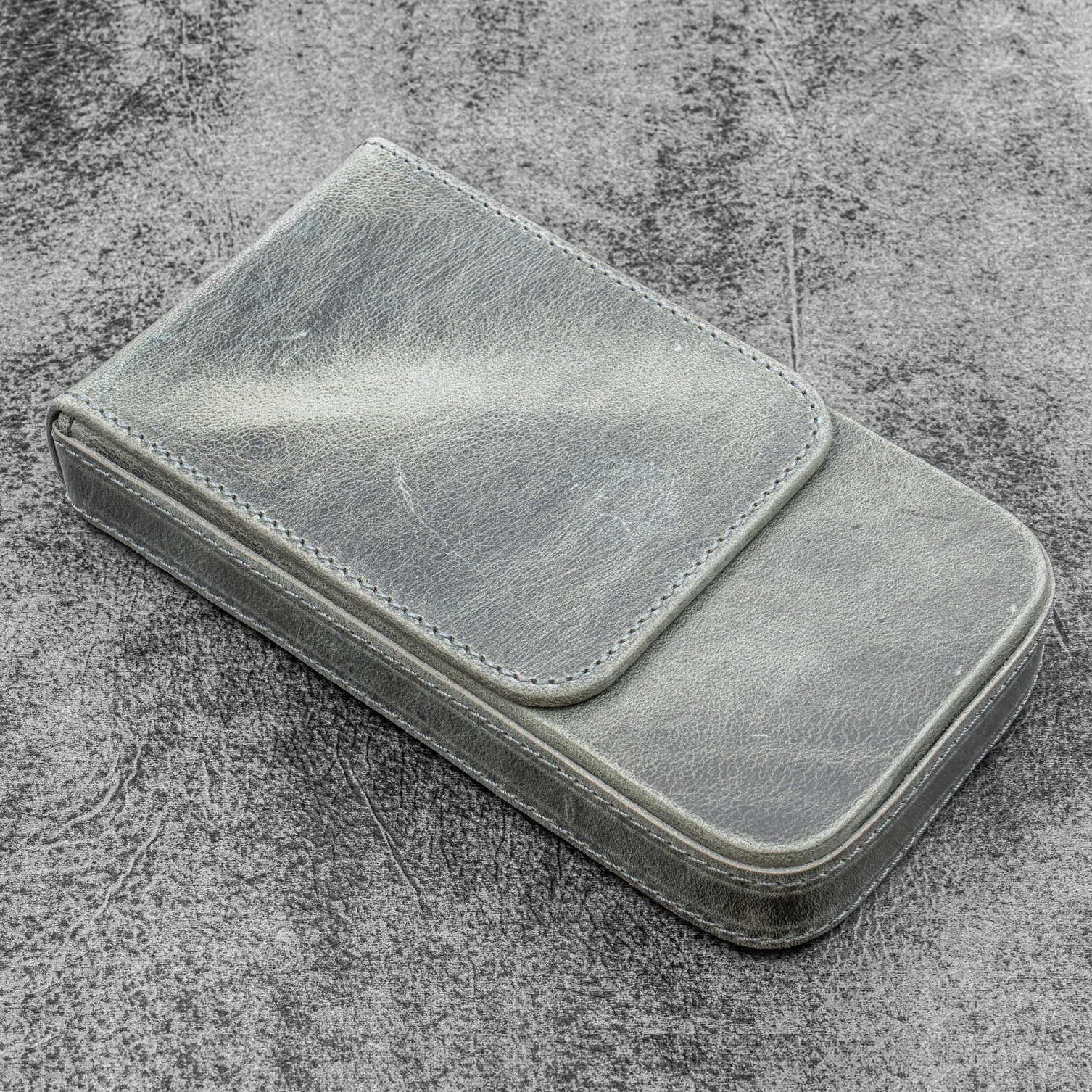 Galen Leather Magnum Opus 3 Slots Crazy Horse Smoky Hard Pen Case