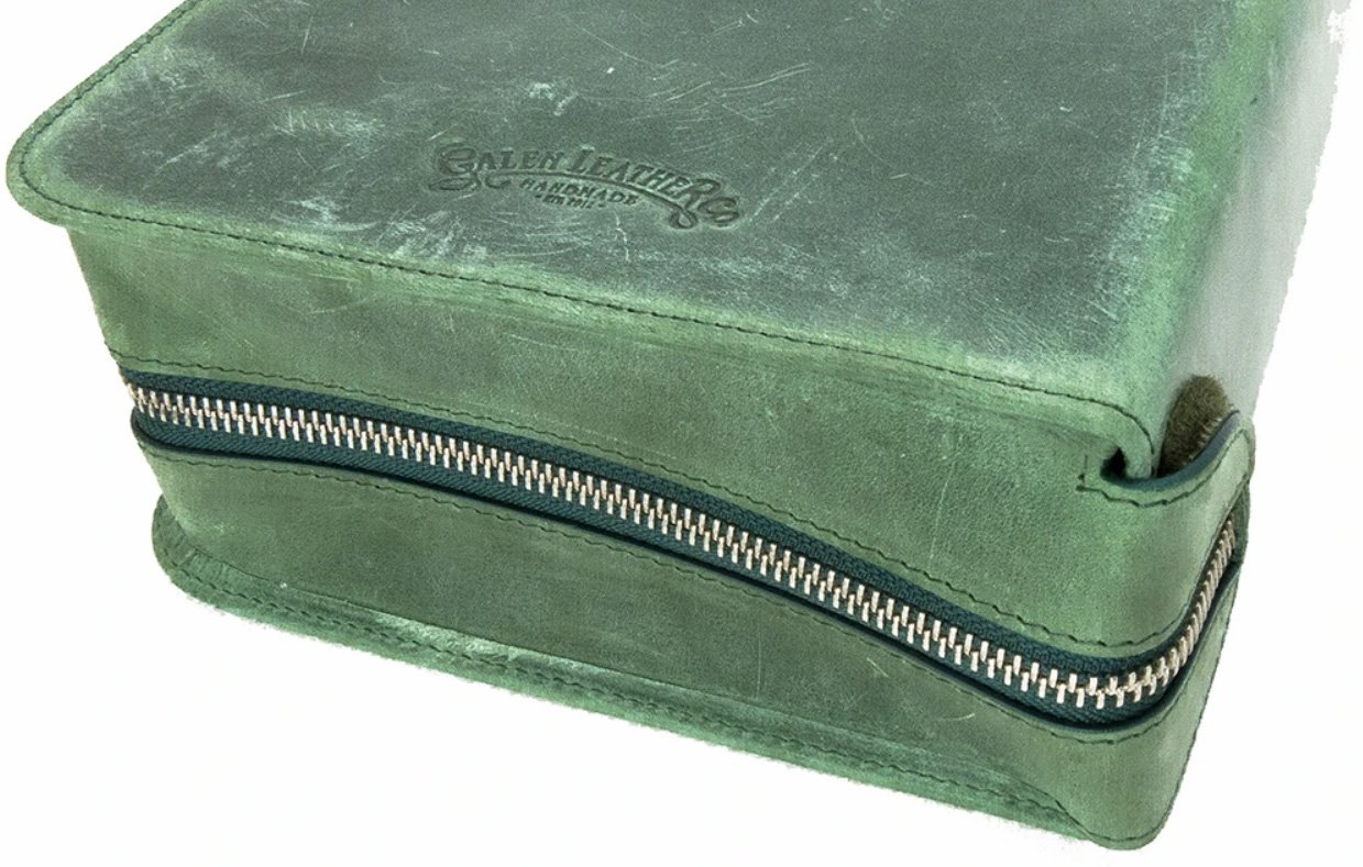 Galen Leather Crazy Horse Green Zippered Pen Pouch (Fortyfold)