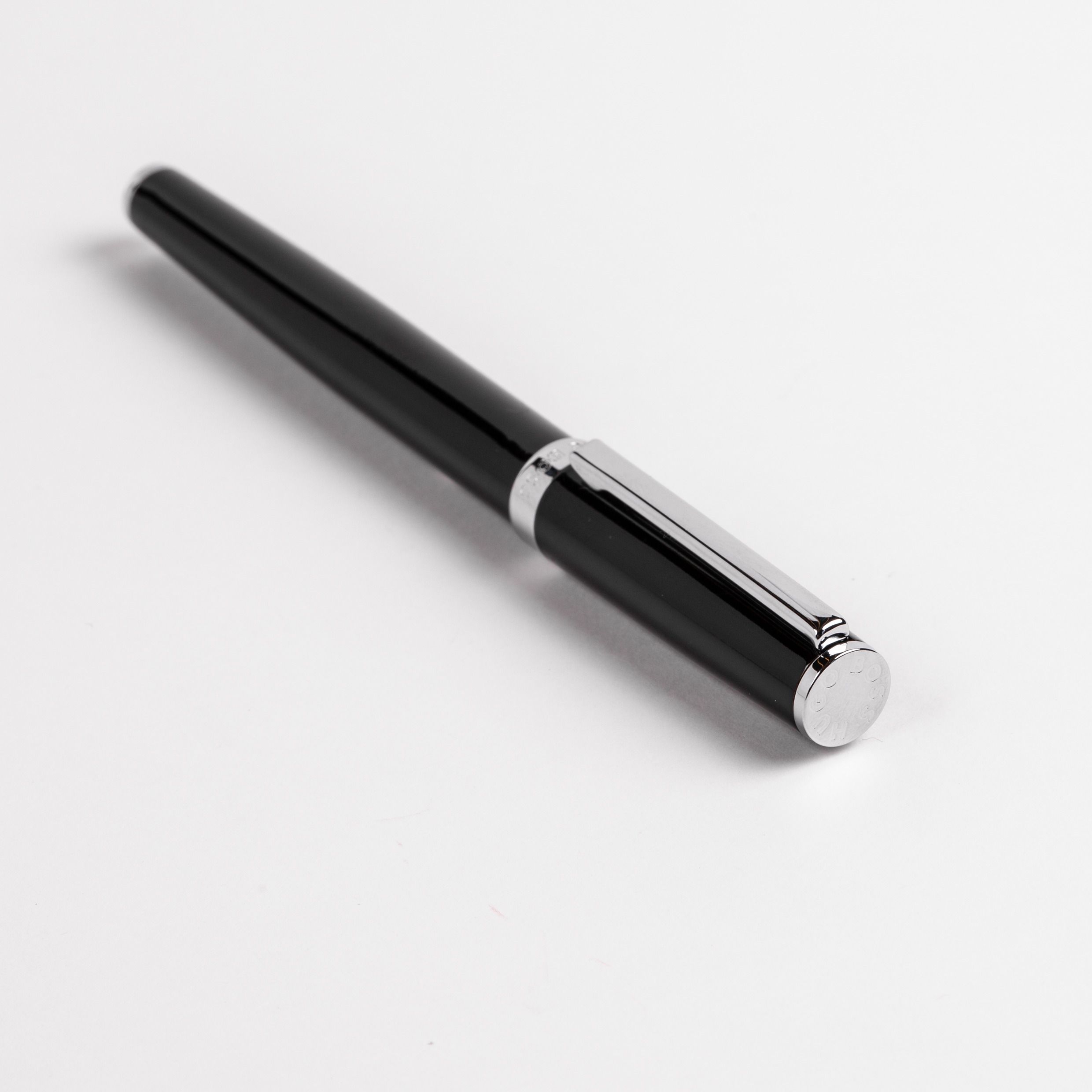 Hugo Boss Gear Icon Black Fountain pen