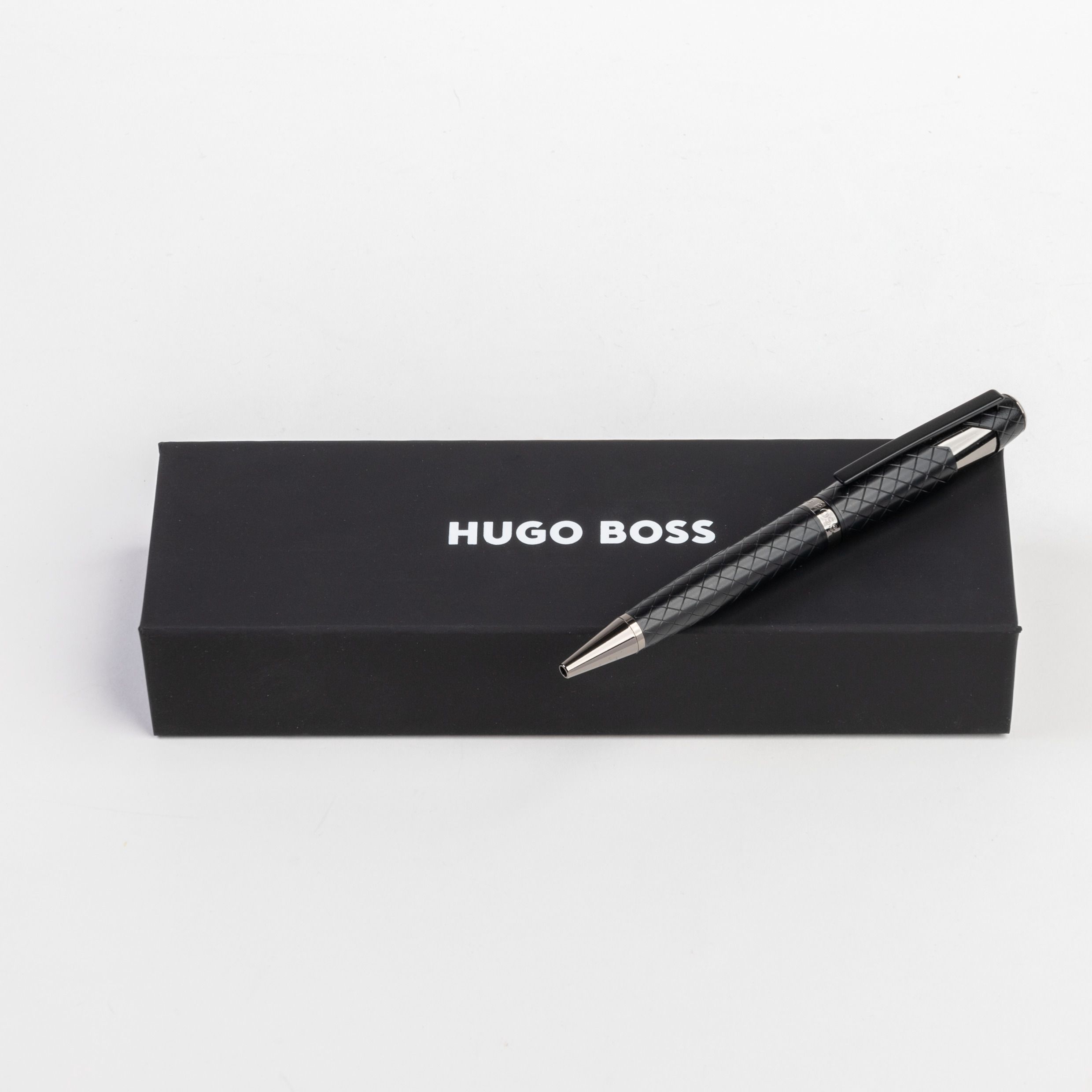 Hugo Boss Chevron Black Esferográfica