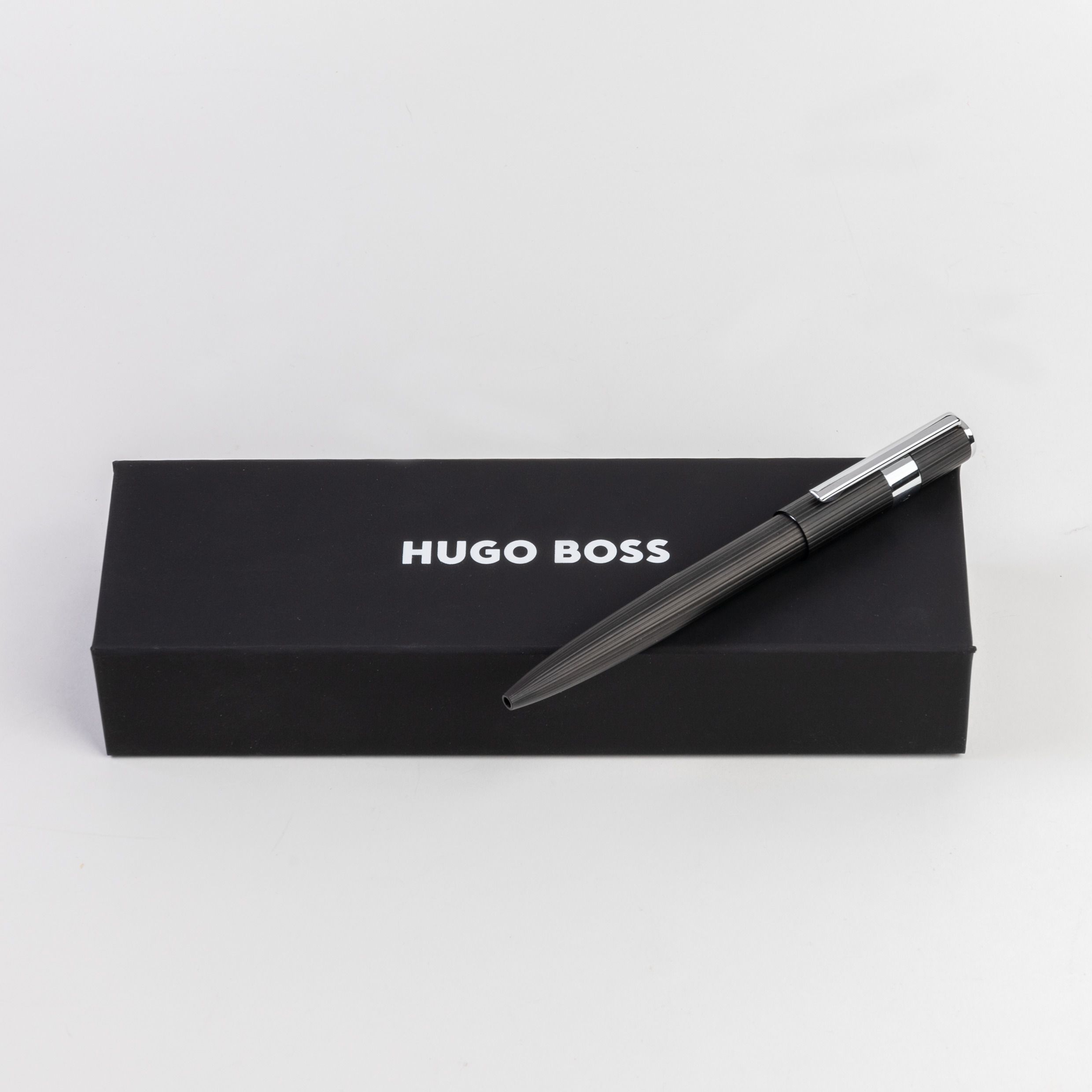 Hugo Boss Gear Ribs Black Bolígrafo