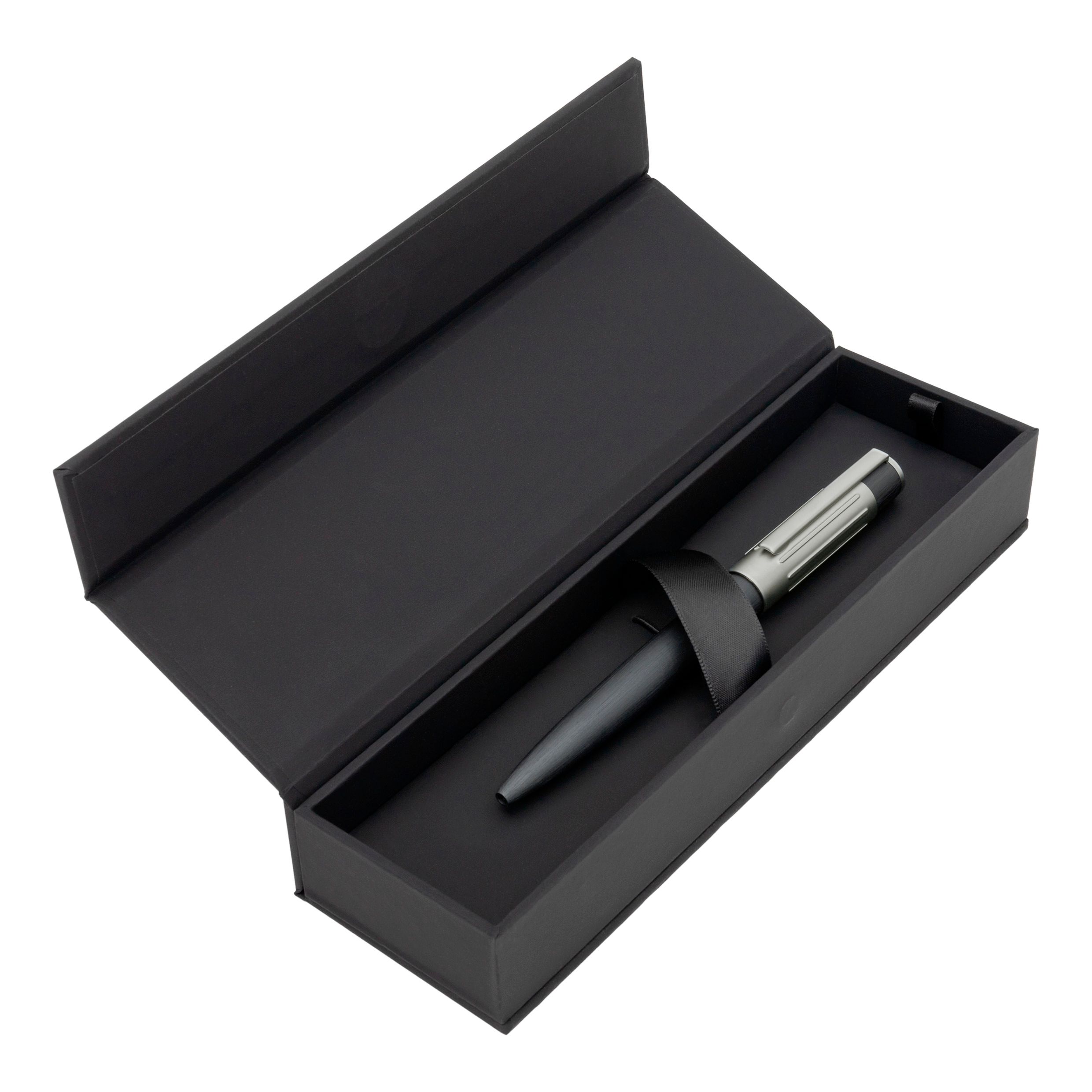 Hugo Boss Gear Ribs Gunmetal Kugelschreiber