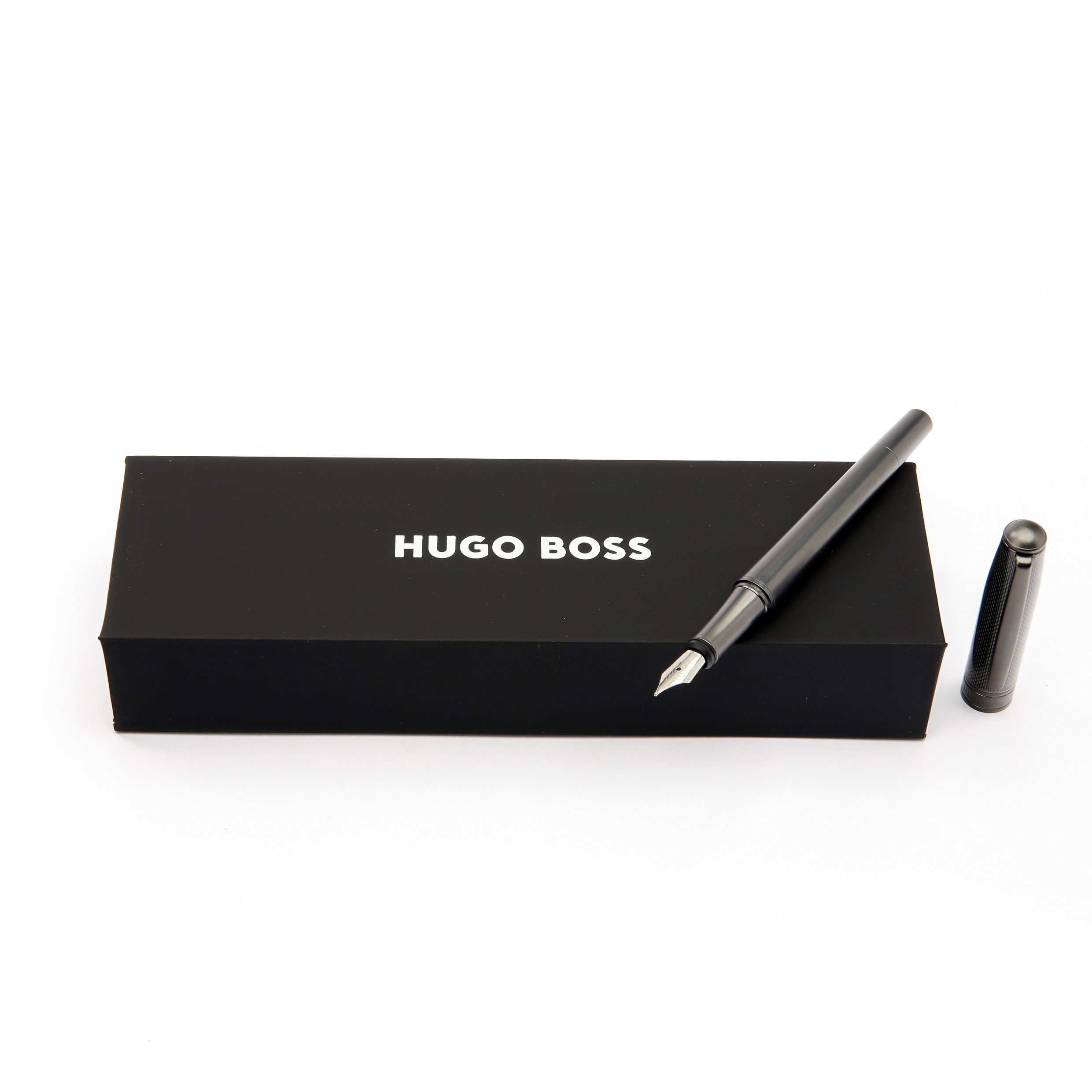 Hugo Boss Essential Gunmetal Fountain pen