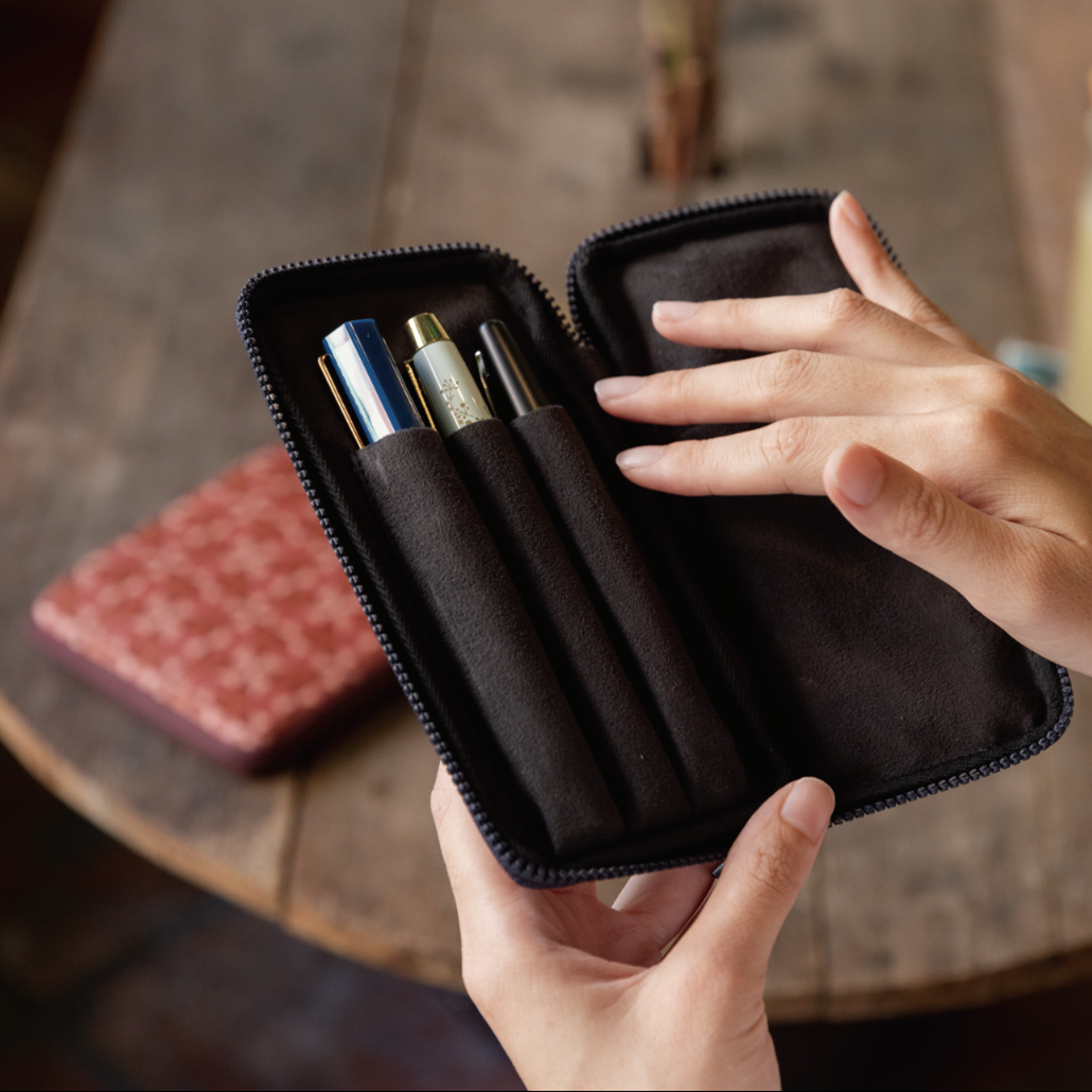 Kyoku Haku Archeology Red Zippered Pen Pouch (Triple)