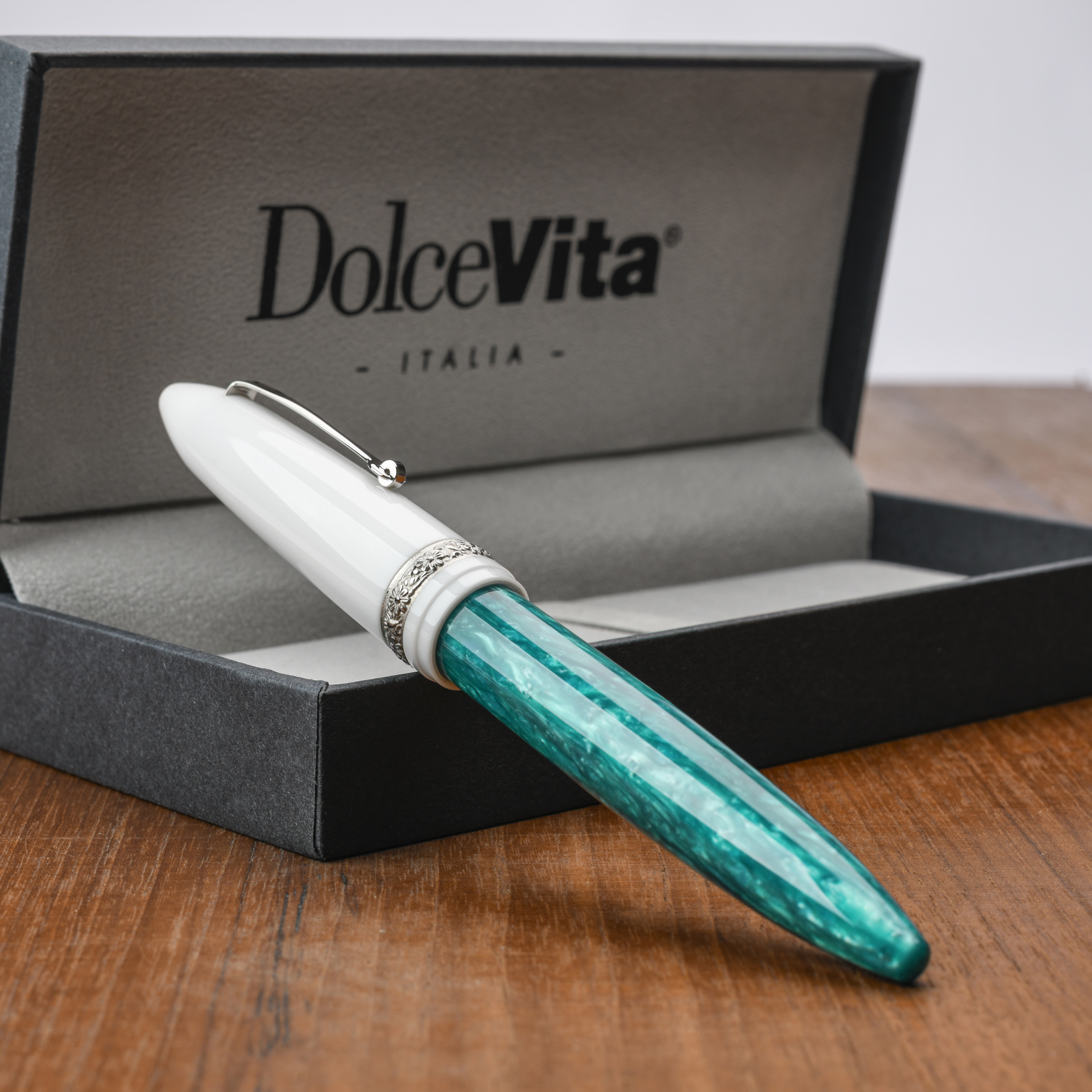 Leonardo Furore DolceVita Smeralda ST Fountain pen