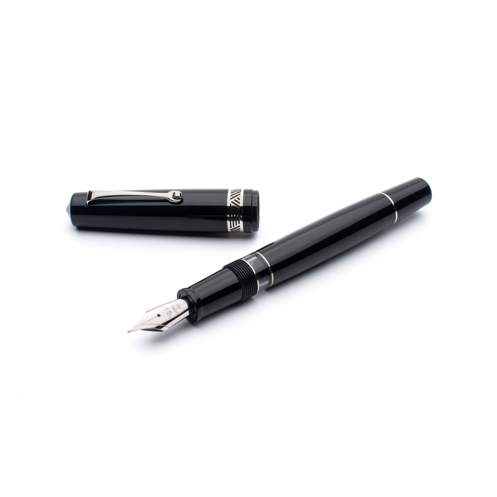 Leonardo Momento Magico Glossy Black Anima Nera ST Reservoarpenna