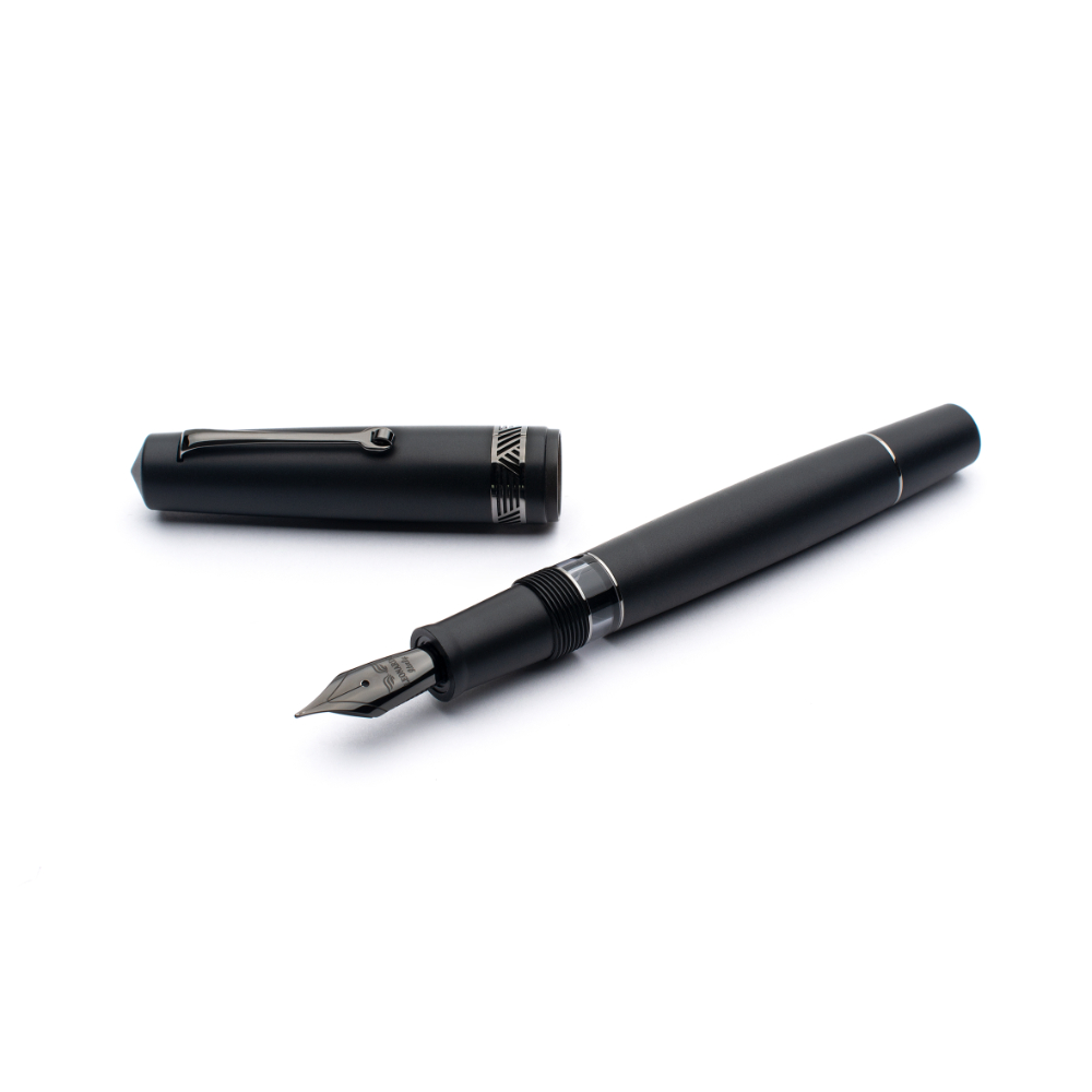 Leonardo Momento Magico Matte Black Anima Nera RT Fountain pen