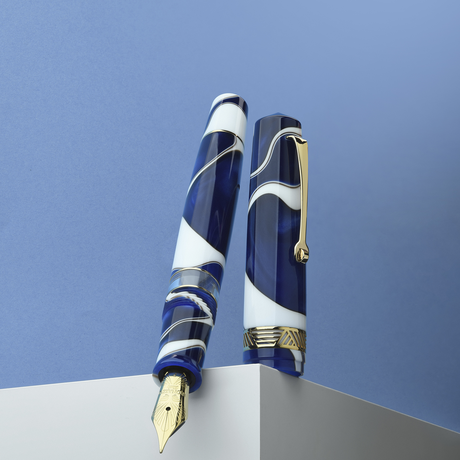 Leonardo Momento Magico Onda Blue GT Fountain pen
