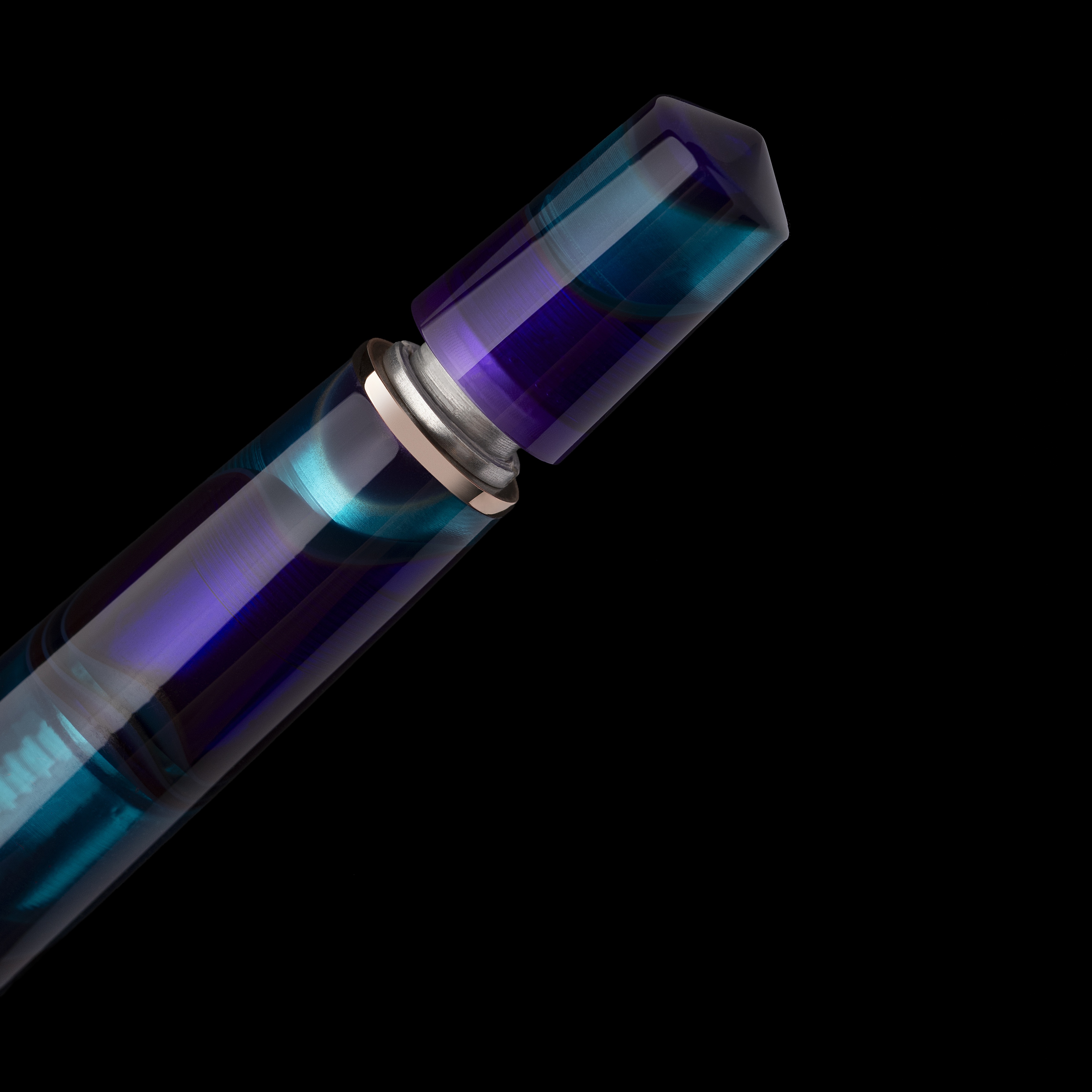 Leonardo Momento Zero Grande Eclipsis Moon RGT Fountain pen