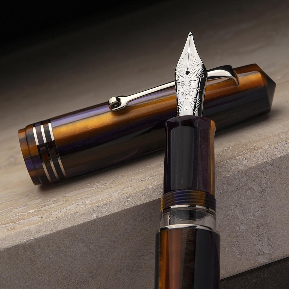 Leonardo Momento Zero Grande 2.0 Sea Anemone ST Fountain pen