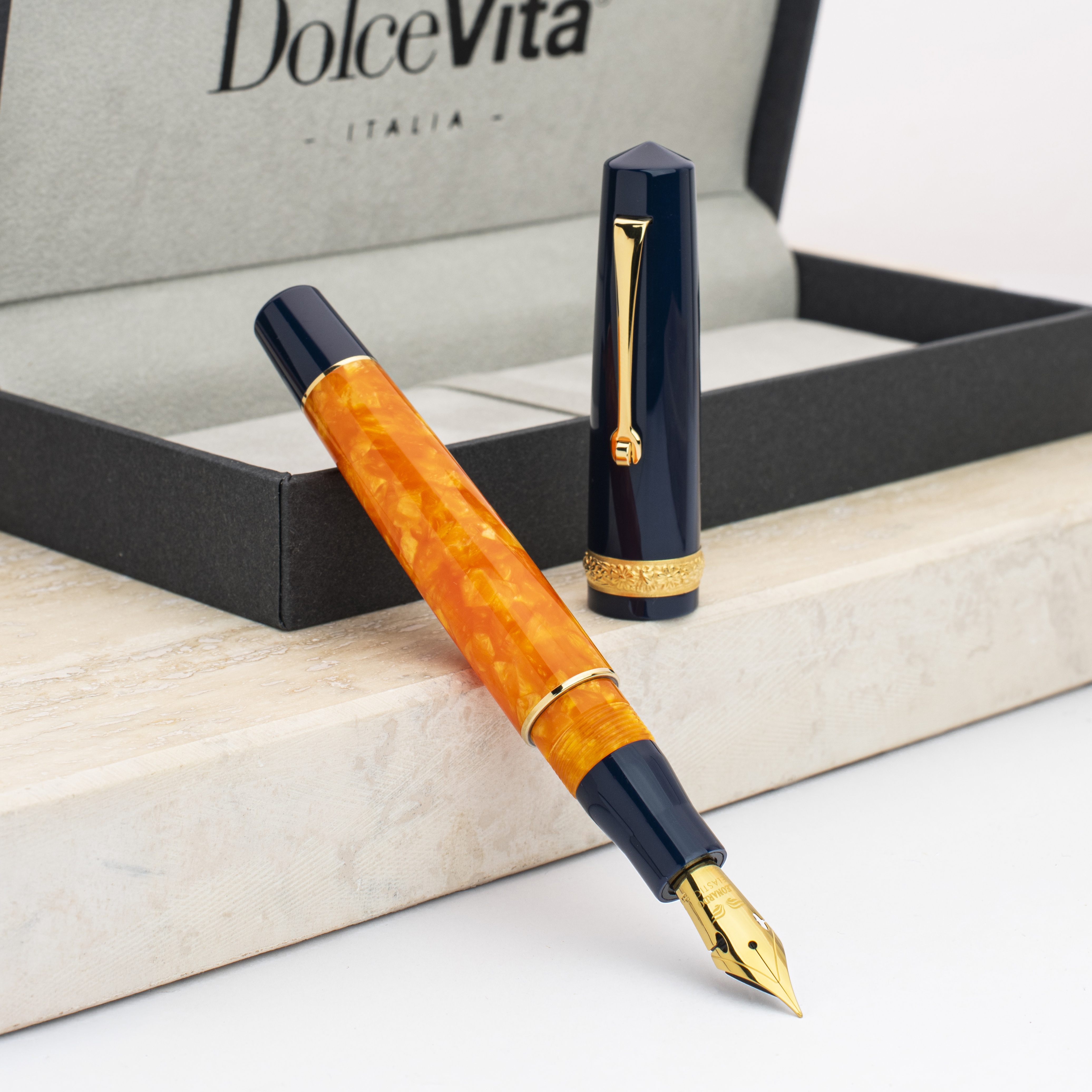 Leonardo Momento Zero Dolcevita Siren GT Fountain pen