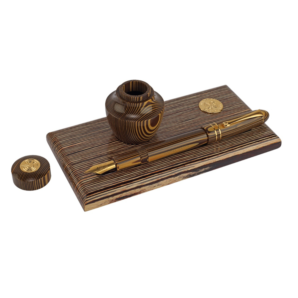 Magna Carta Libertatum Lord GT Desk Set