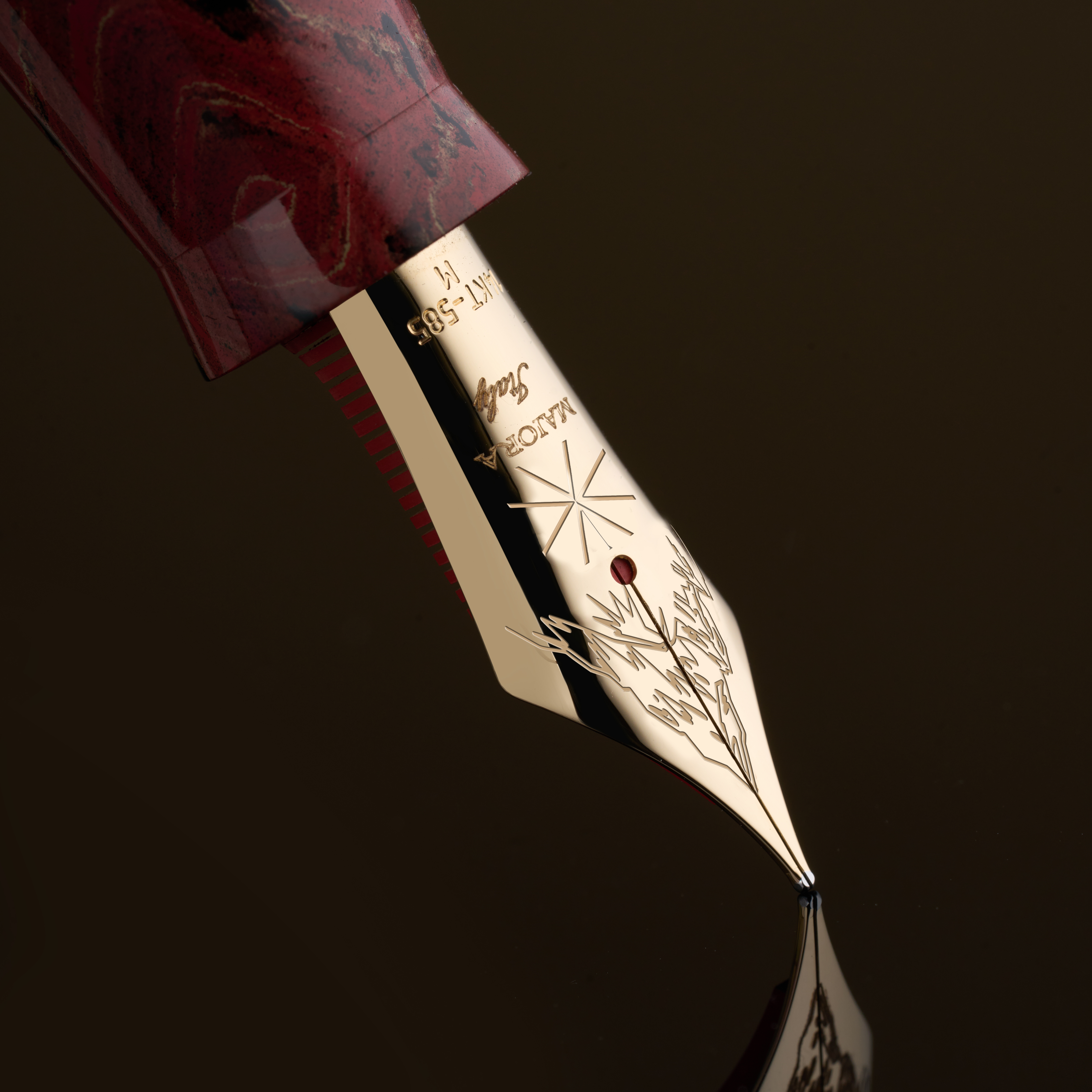 Maiora Everest Ebonite Vulcania Fountain pen