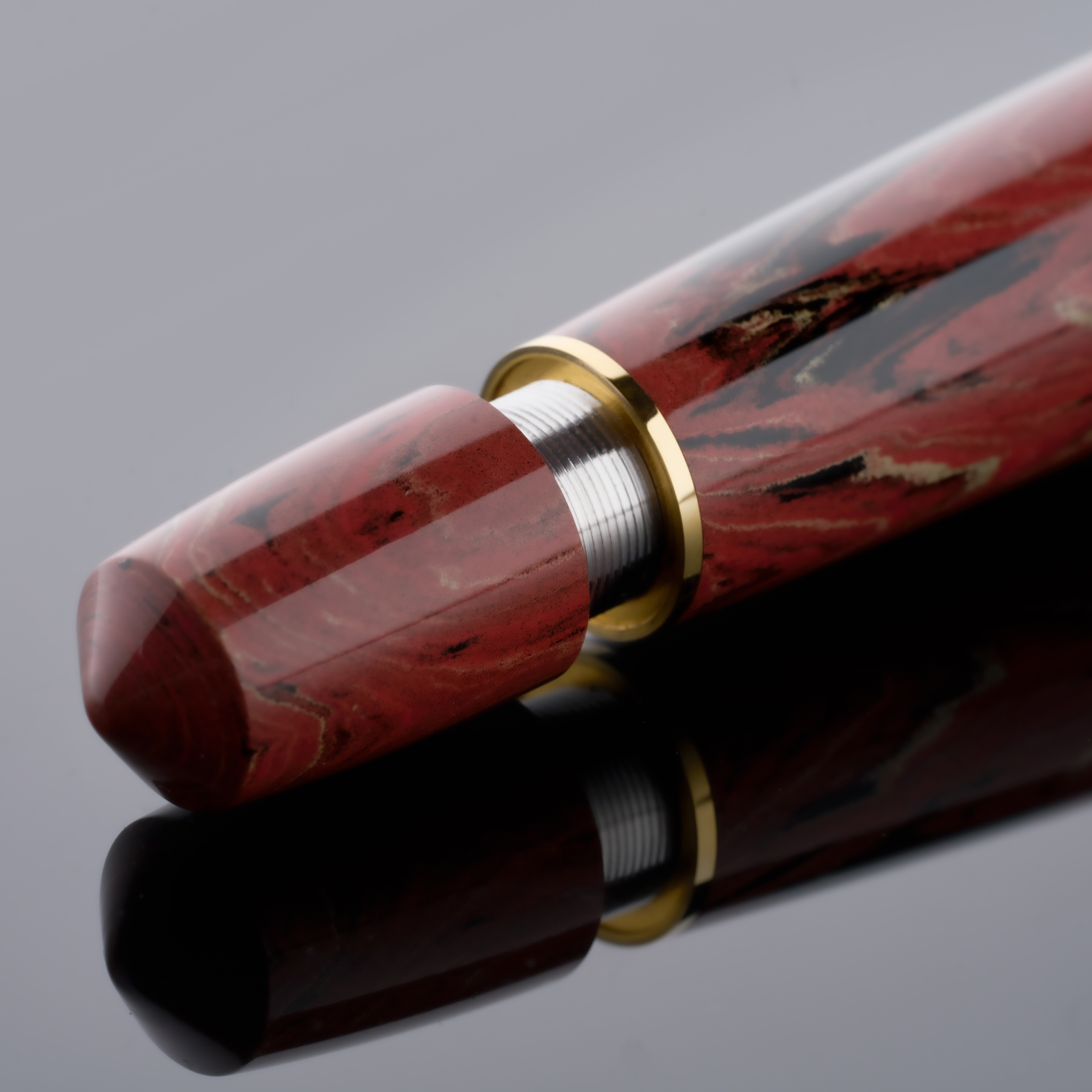 Maiora Everest Ebonite Vulcania Fountain pen