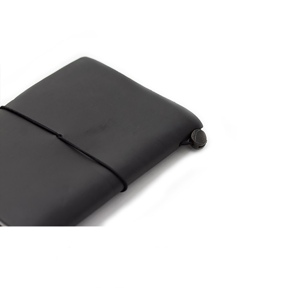 Traveler's Company Passport Black Notitieboek