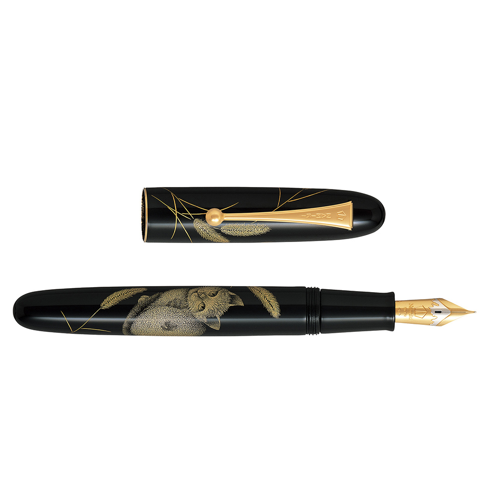 Namiki Yukari Royale Chinkin Cat Fountain pen