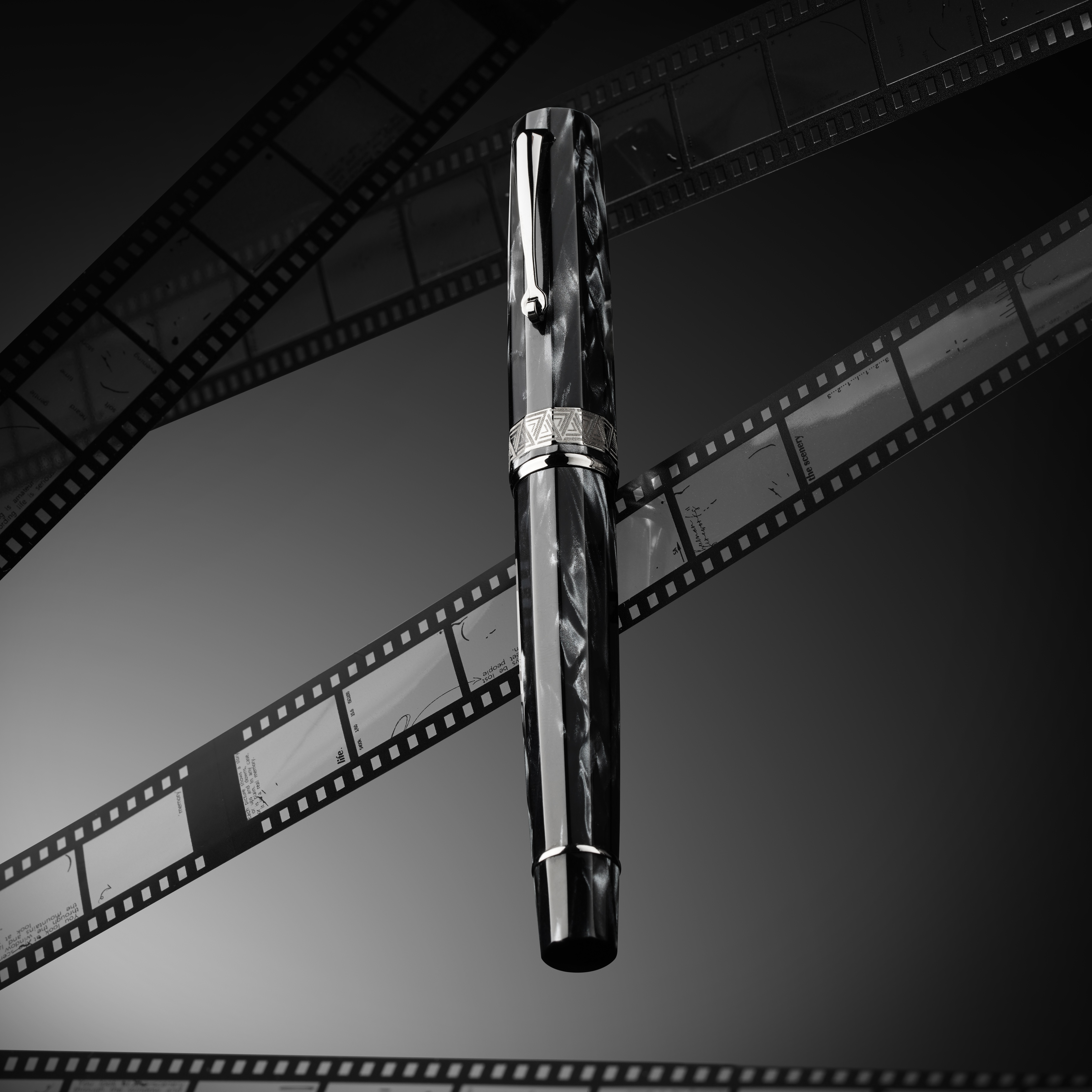 Omas Paragon Grigio Perla RT Fountain pen