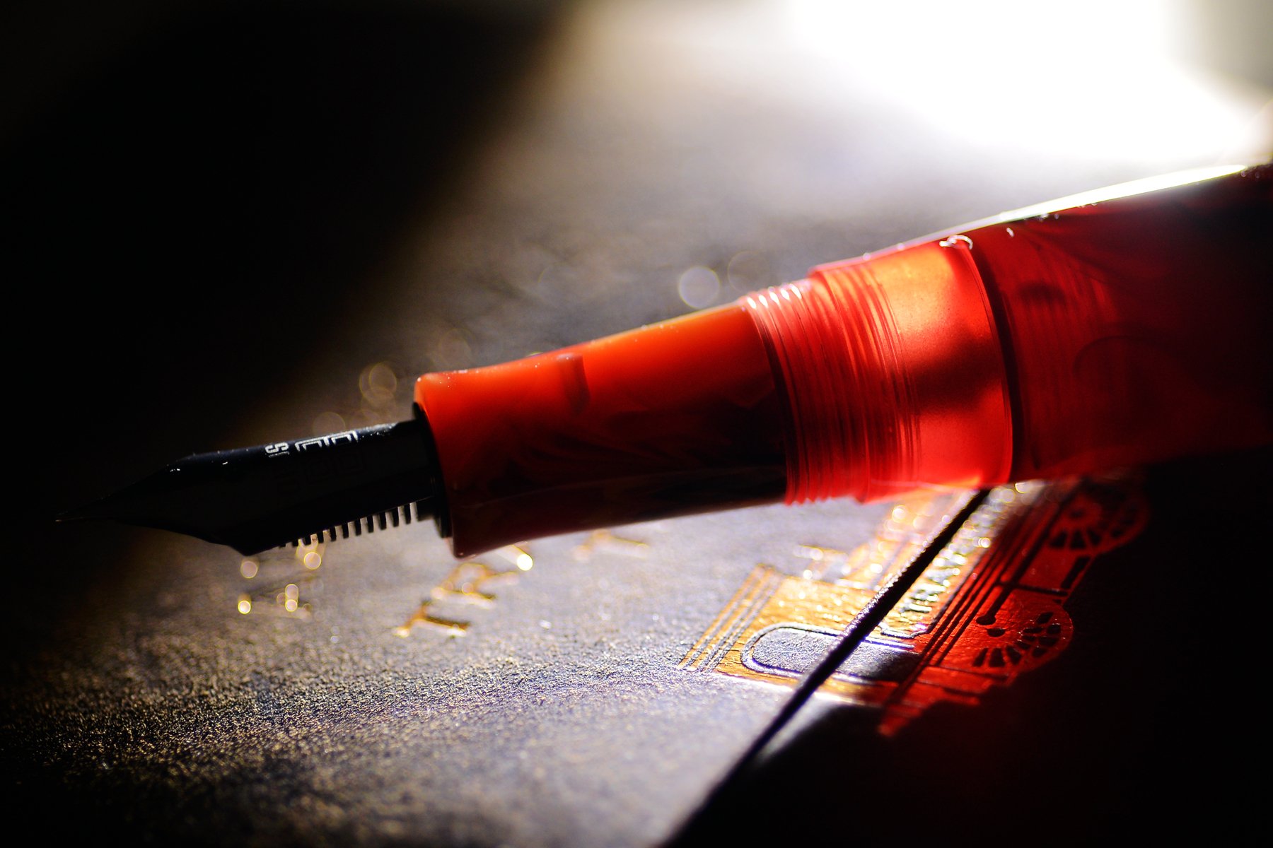 Opus 88 Bela Red Fountain pen