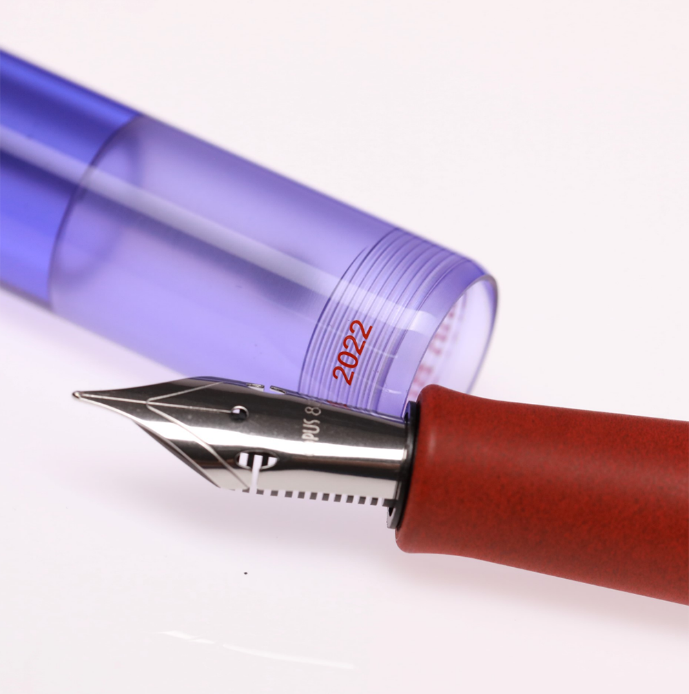 Opus 88 Demonstrator 2022 Color of the Year Füllfederhalter