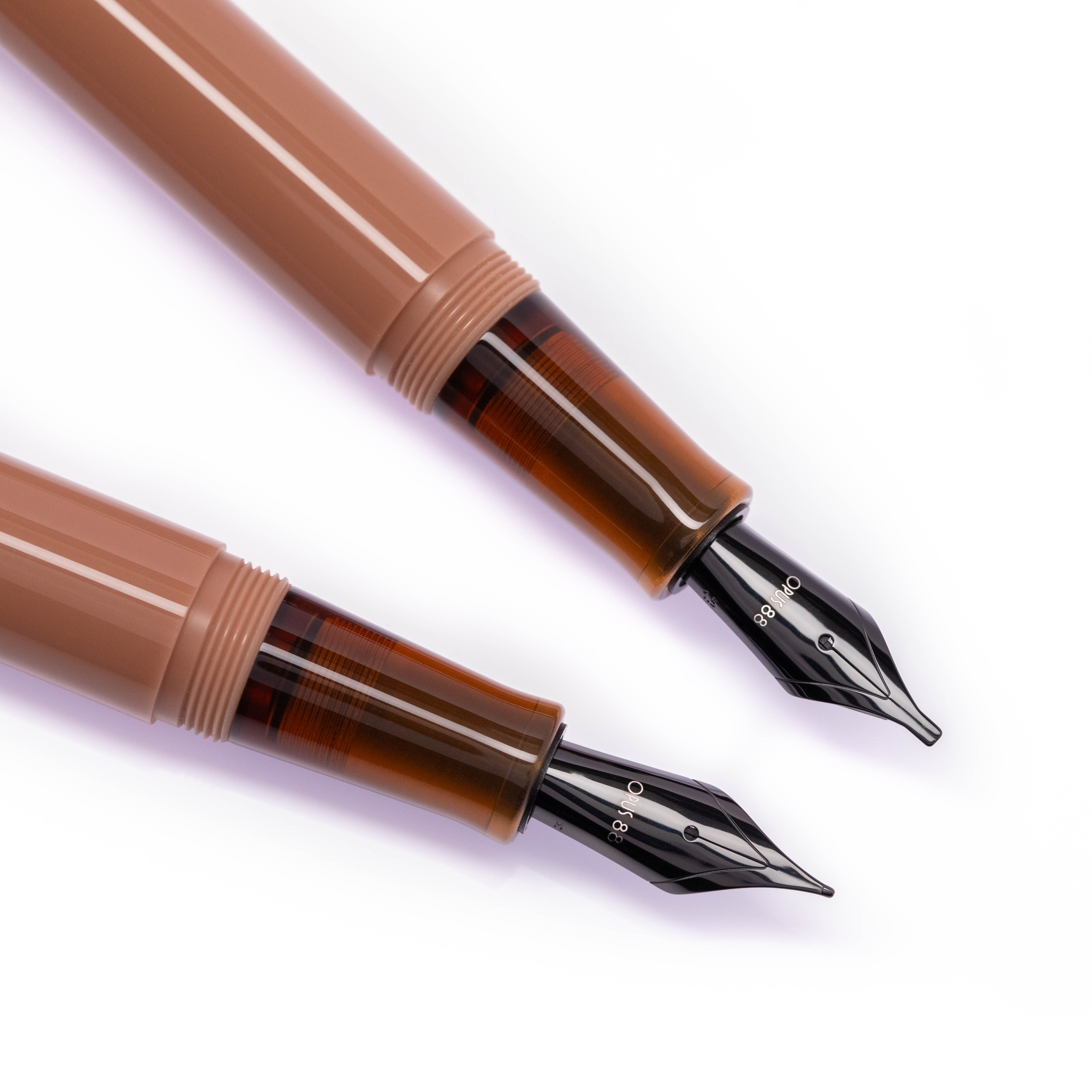 Opus 88 Demonstrator Mocha Mousse PVD Vulpen