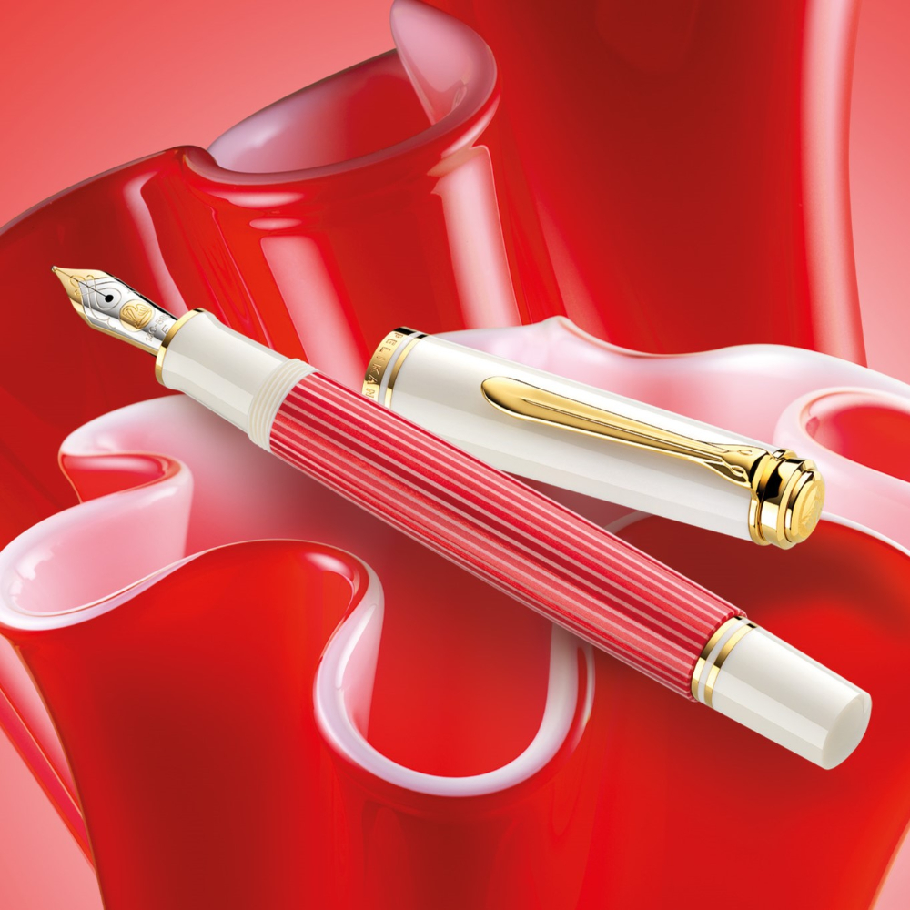 Pelikan Souverän M600 Red-White Vulpen