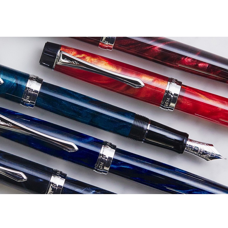 Pilot Custom Heritage SE Red Marble Fountain Pen