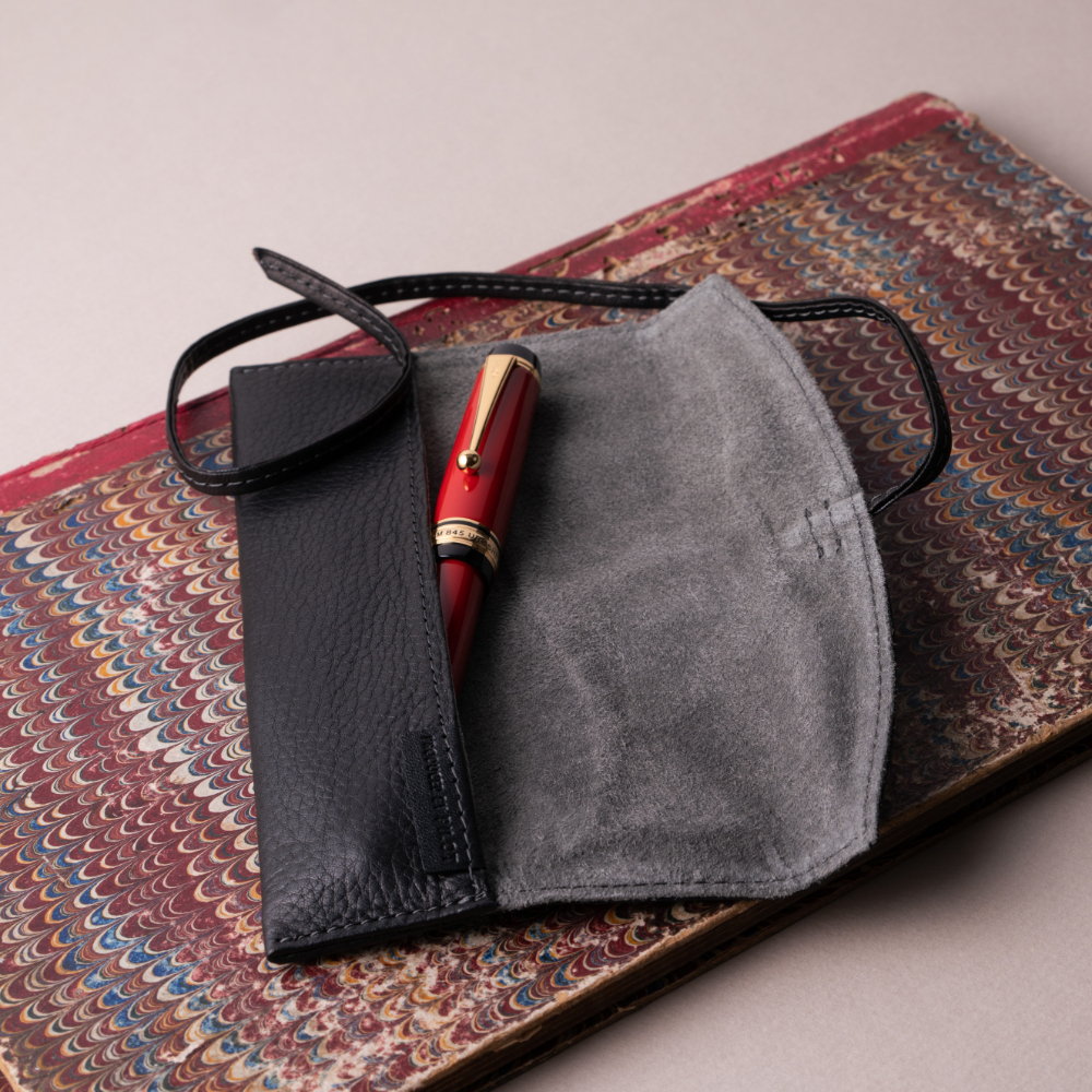 Pilot Leather Pen Case Black (Single)