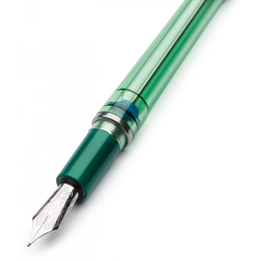 Pineider Avatar UR Traveller Forest Fountain Pen