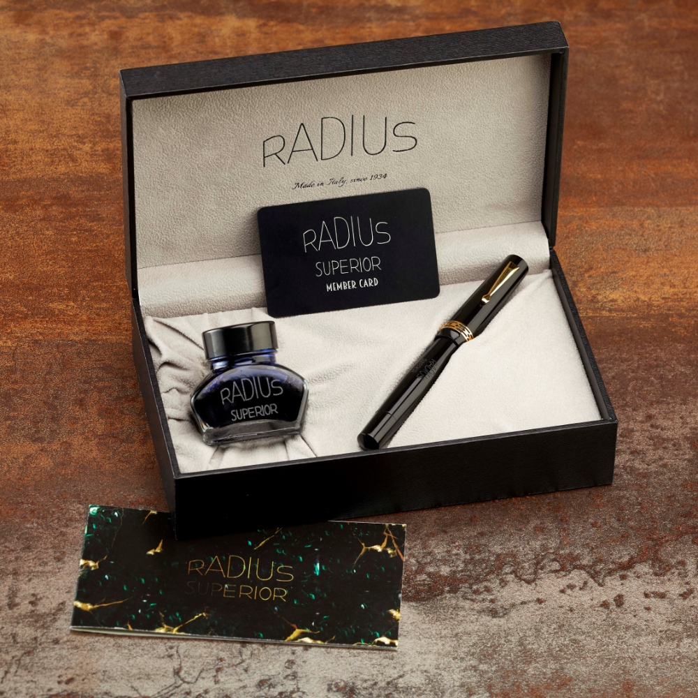 Radius Superior Corniglia Black Füllfederhalter