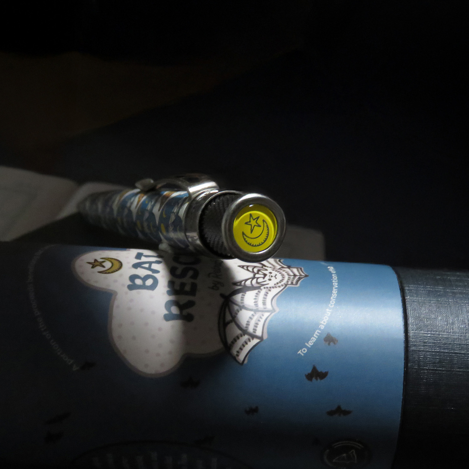 Retro 51 Tornado Bat Rescue Rollerball / Esferográfica